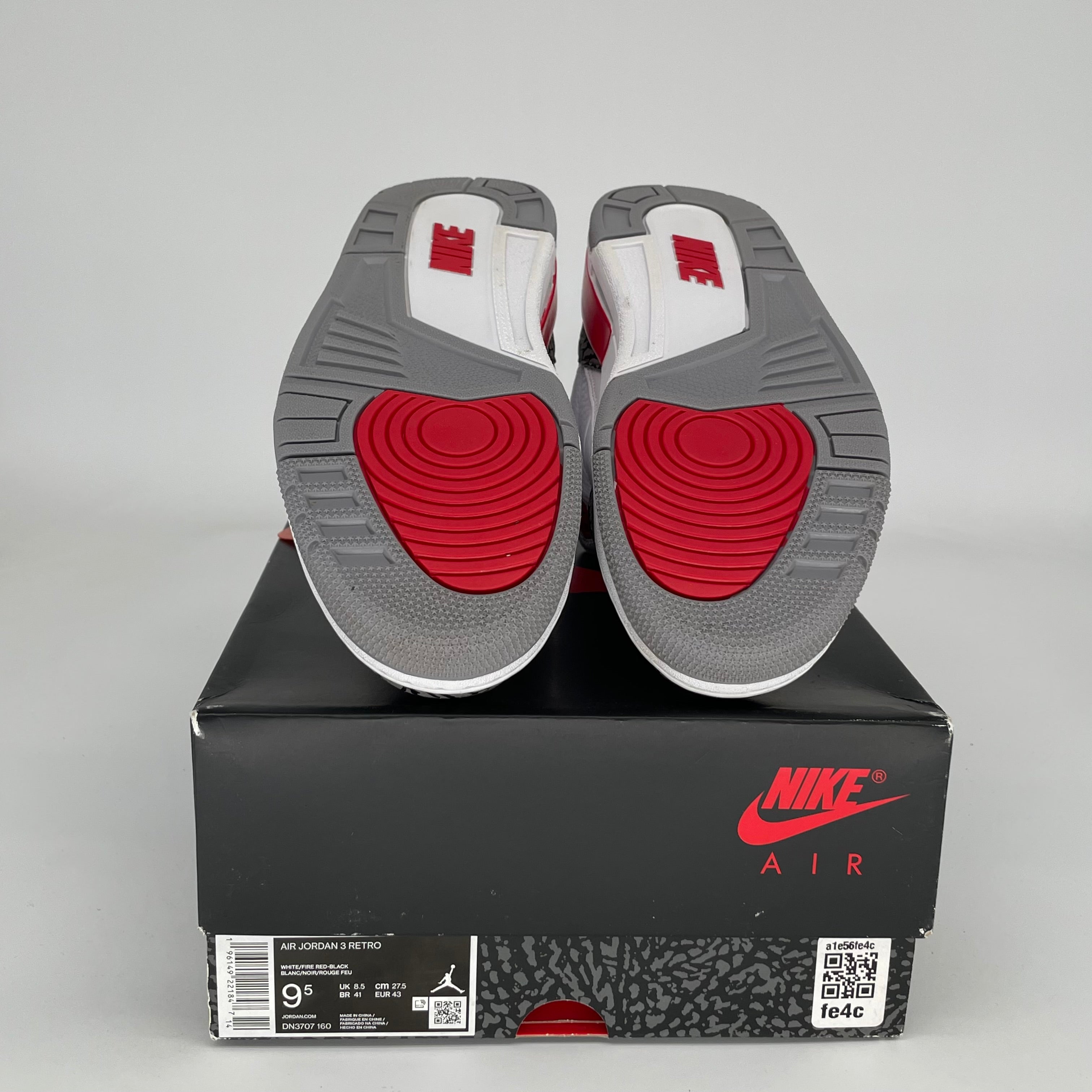 Air Jordan 3 Fire Red Men's Basketball Shoes Size 9.5 DN3707-160 - Retro Sneakers for Casual Wear, Street Style & Sneaker Collectors