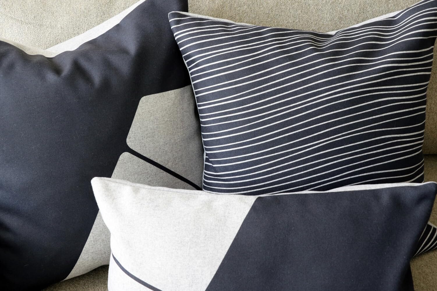 Premium Meraki Throw Pillows 19x19 Inch - Soft Square Decorative Cushions with Polyfill Insert for Sofa, Bed & Home Decor - Living Room, Bedroom & Nursery Accent Pillows