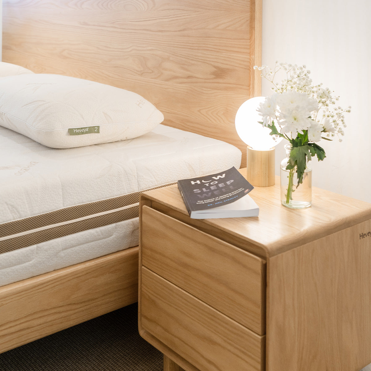Modern Wooden Nightstand with Drawer - Bedside Table for Bedroom, Living Room, or Guest Room - Stylish and Functional Storage Solution for Home Decor