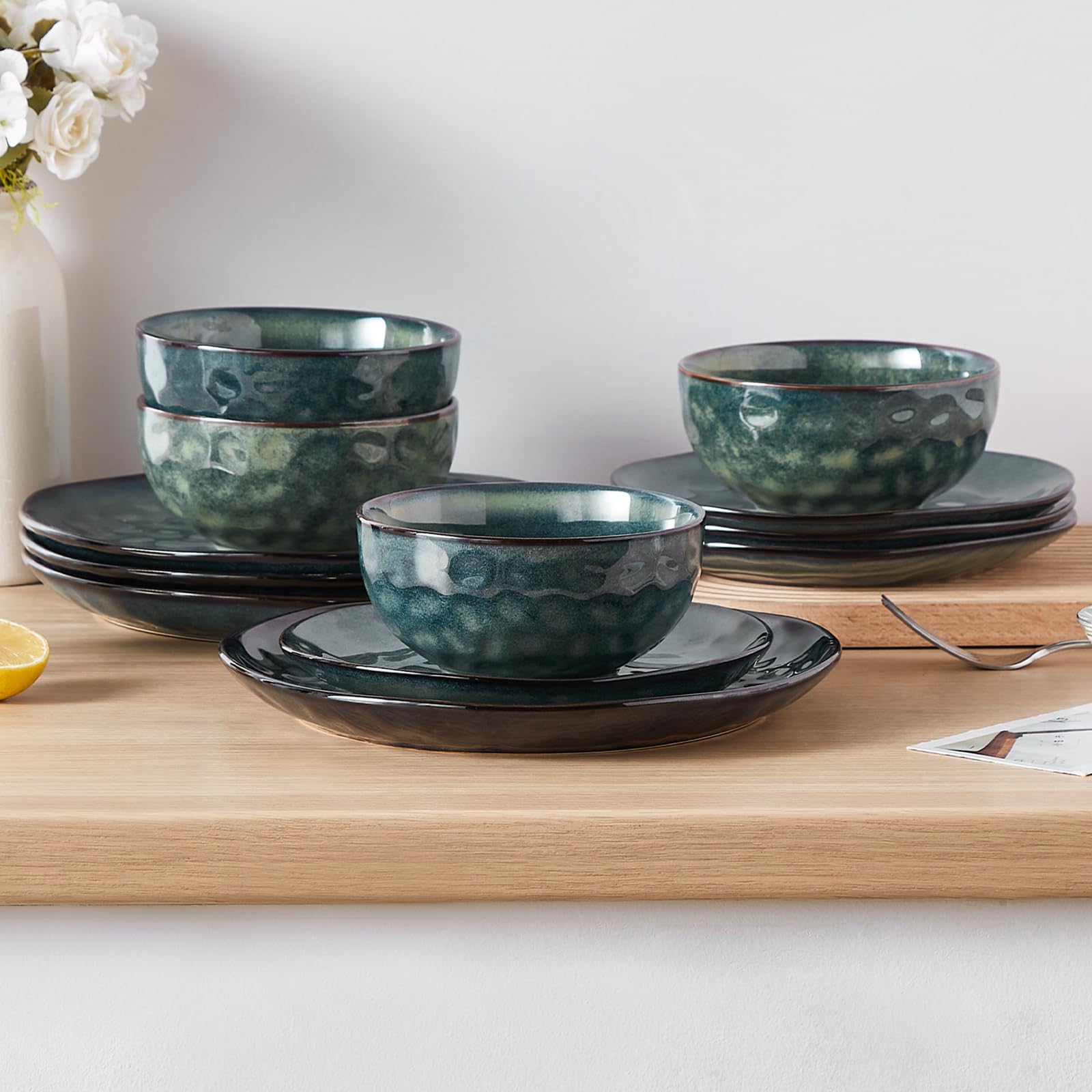 Vancasso Starry 12-Piece Dinnerware Set for 4 - Stoneware Plates & Bowls Set, Dishwasher & Microwave Safe, Green - Perfect for Family Dinners, Parties & Everyday Use