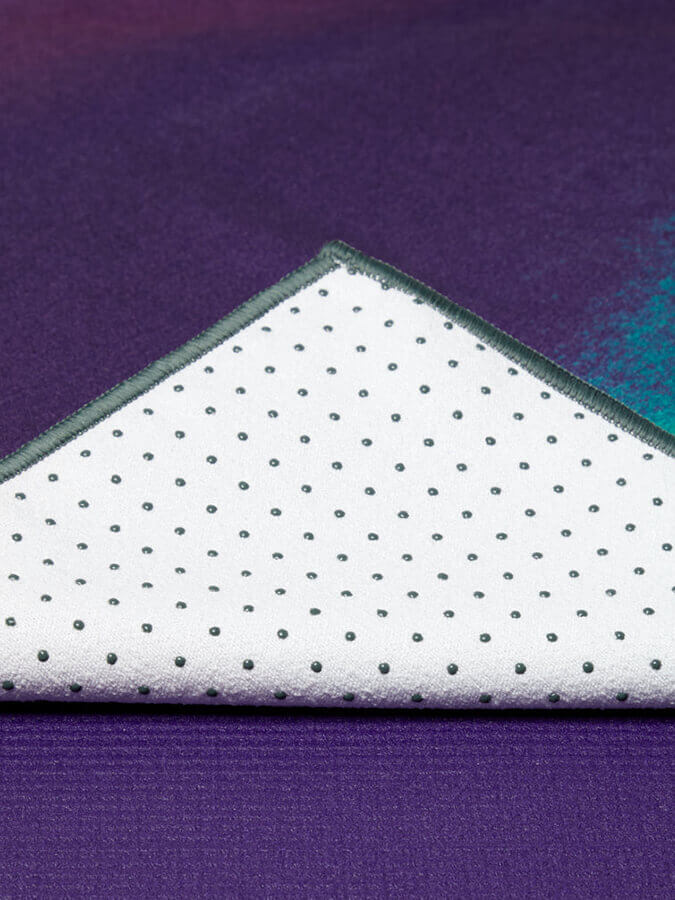 Manduka Yogitoes Non-Slip Yoga Mat Towel 71