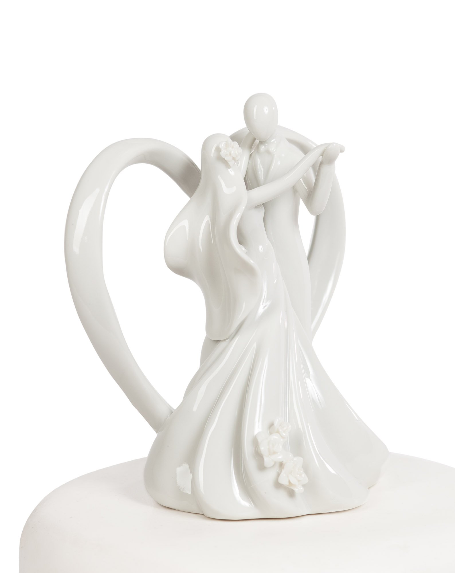 Elegant Dancing Heart Wedding Cake Topper - Romantic Couple Figurine for Wedding Cakes - Perfect for Anniversary, Engagement & Bridal Shower Decorations