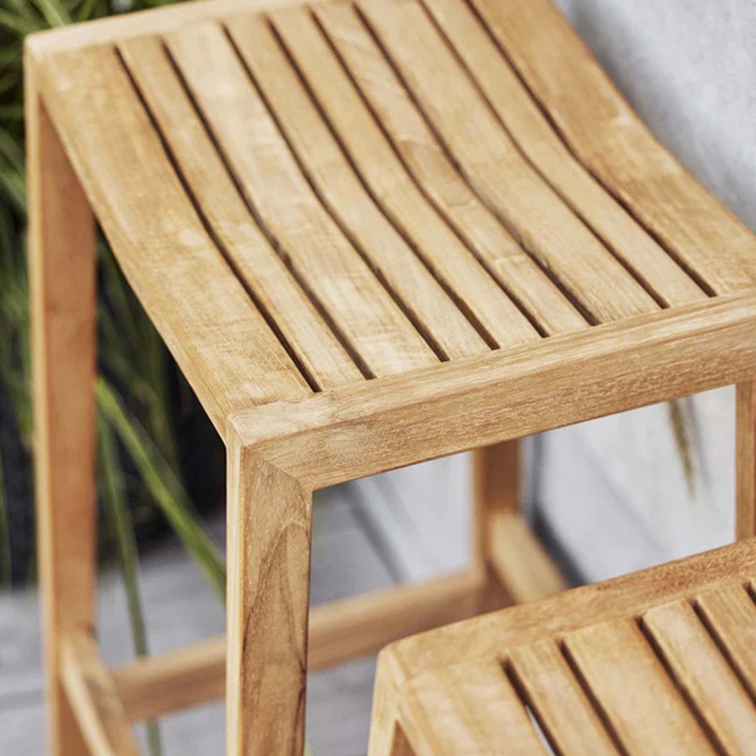 Flip Outdoor Bar Chair - Adjustable Height Patio Stool for Backyard, Poolside & Garden - Weather-Resistant & Comfortable Seating for Outdoor Entertaining