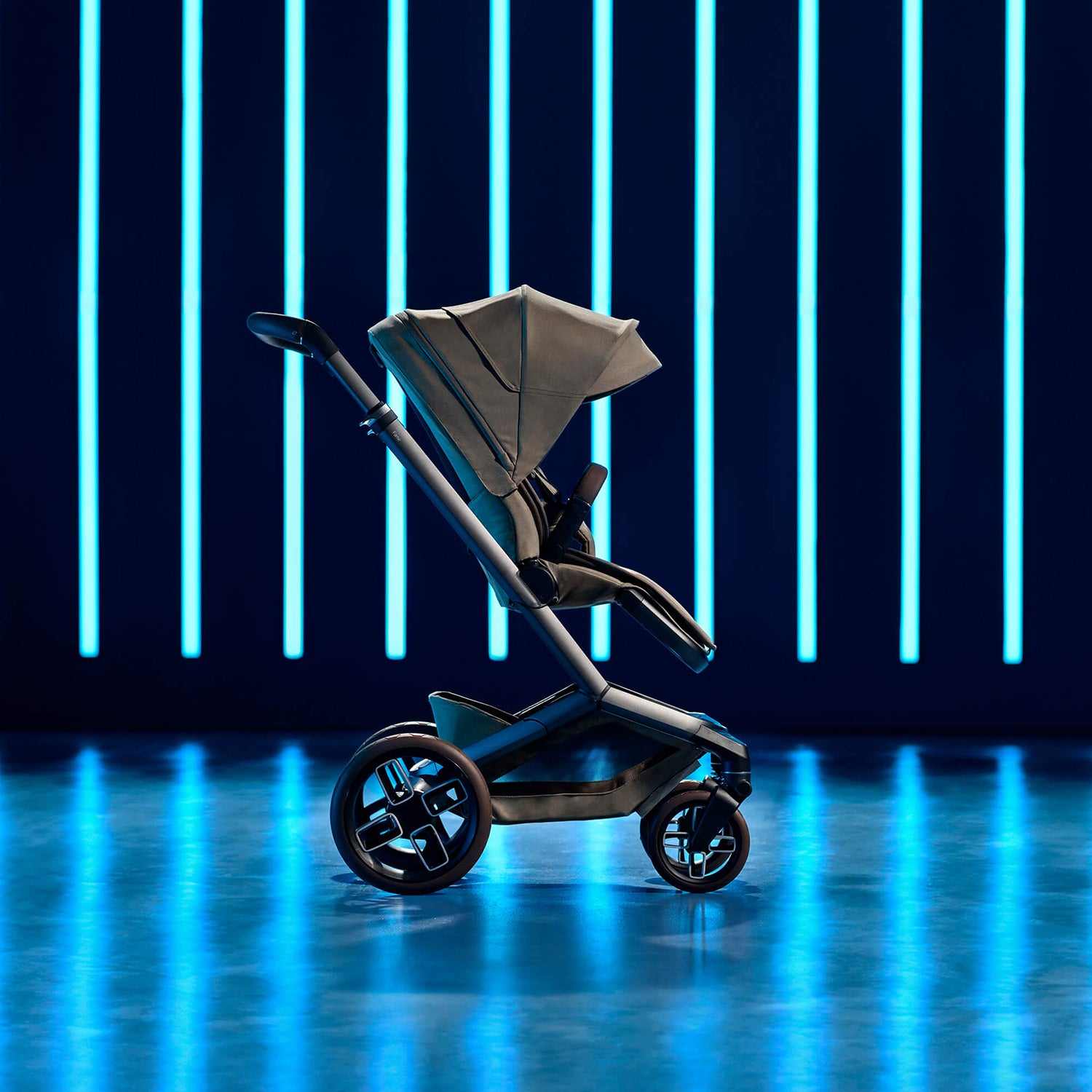 Maxi Cosi Fame Stroller - Lightweight Compact Baby Stroller with Adjustable Canopy & Storage Basket | Perfect for Travel, Shopping & Daily Walks