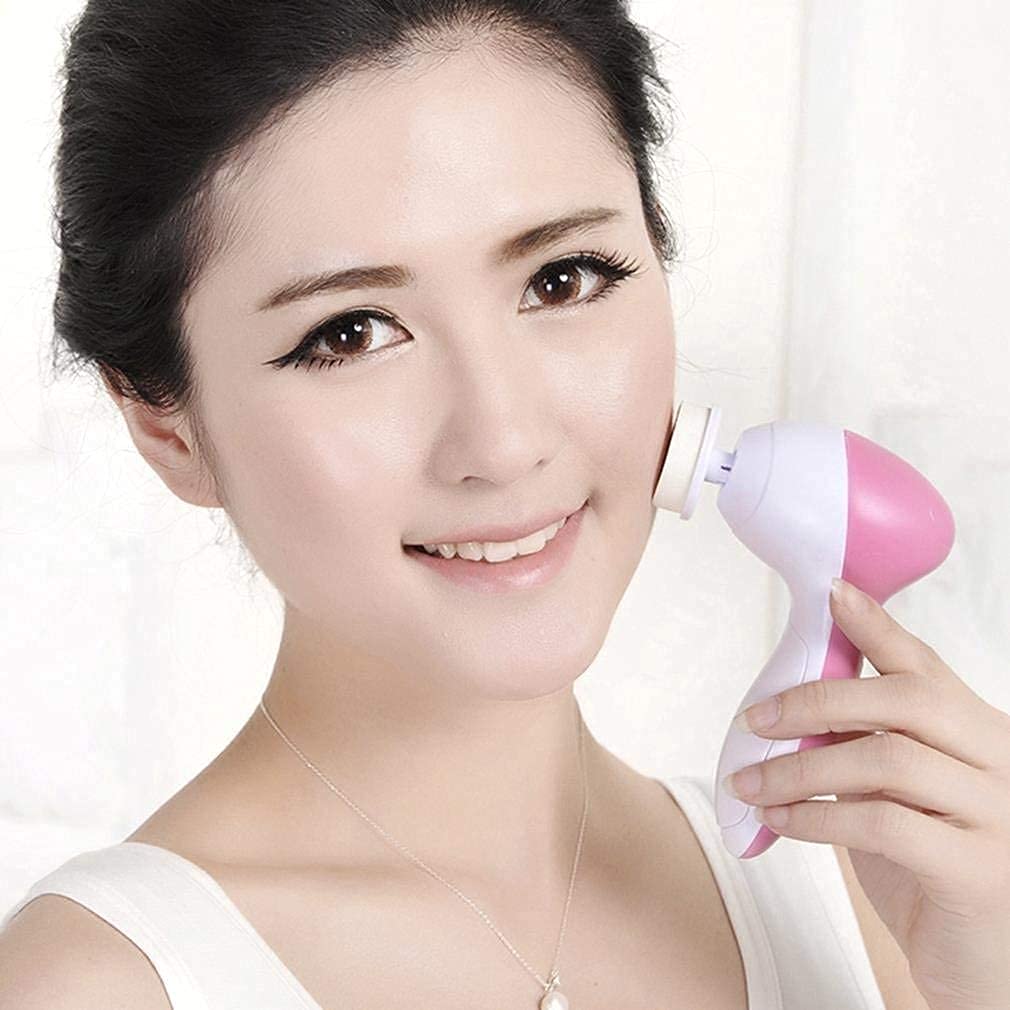 Lilium Fruit Face & Body Scrub with 5-in-1 Multifunction Massager (250g) - Exfoliating & Relaxing for Spa, Home Care & Self-Pampering