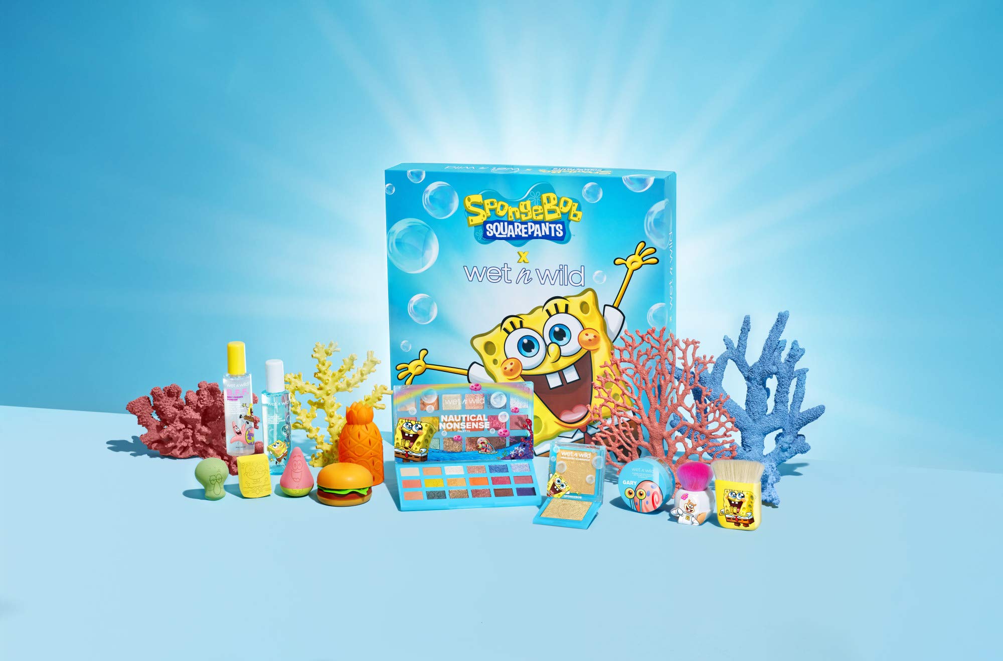 Wet n Wild SpongeBob Squarepants Kabuki Brush #1114237 - Soft Round Foundation & Cheek Makeup Brush for Blending & Contouring | Perfect for Everyday Makeup & Cosplay Looks
