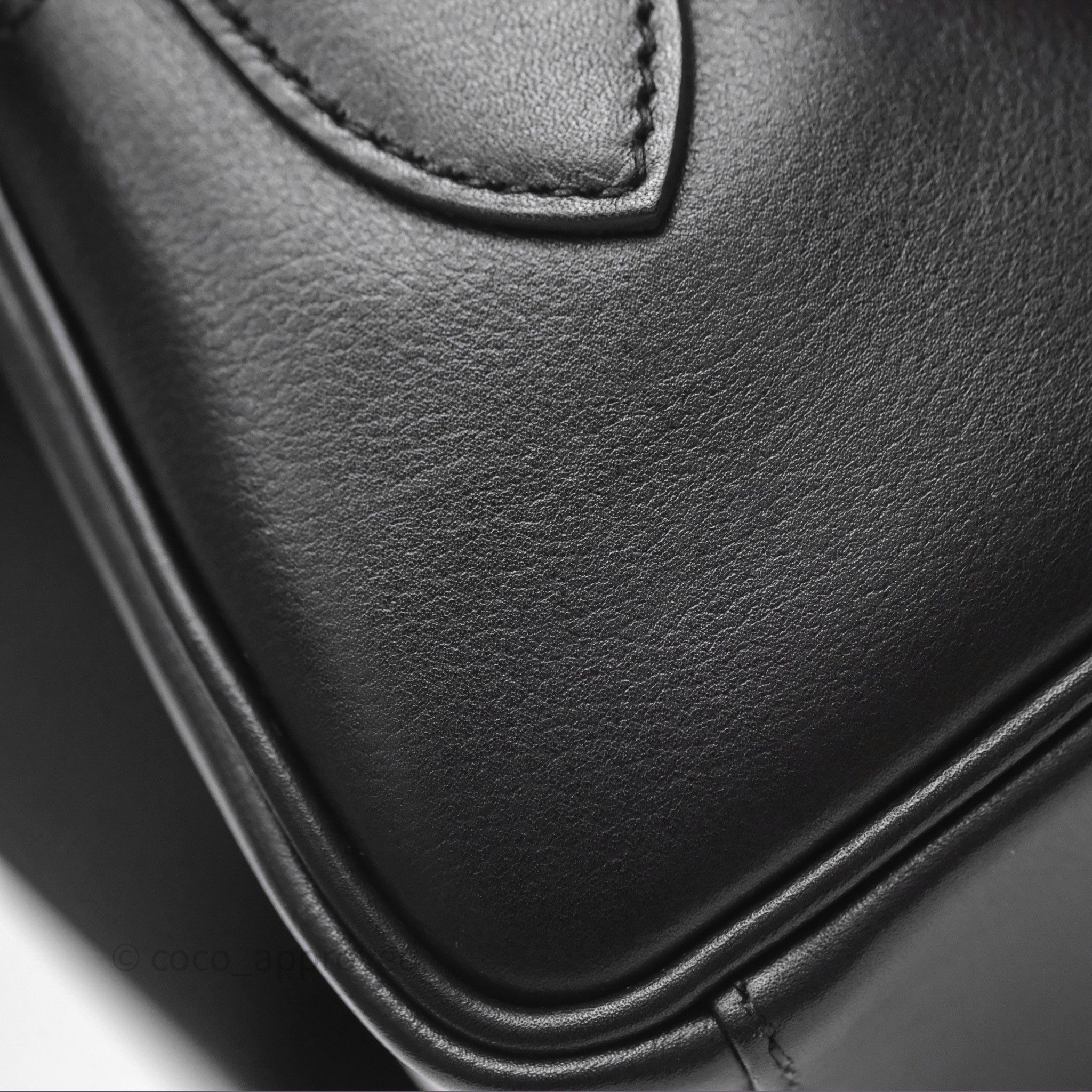 Authentic Hermès Kelly Messenger PM Bag 89 Noir Evergrain with Palladium Hardware - Luxury Crossbody Bag for Women | Perfect for Work, Travel & Everyday Elegance