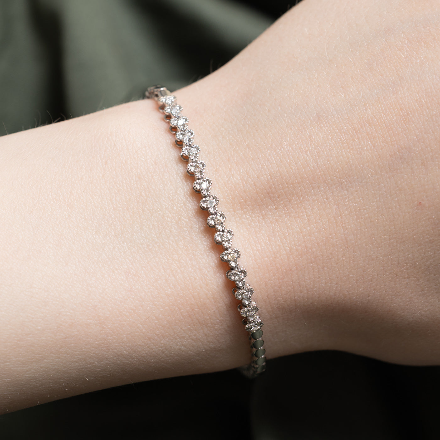 Diamond Circle Link Bracelet | 0.13ctw Diamond Tennis Bracelet | 6.75 Inch Adjustable Women's Jewelry Gift for Anniversary, Birthday & Special Occasions
