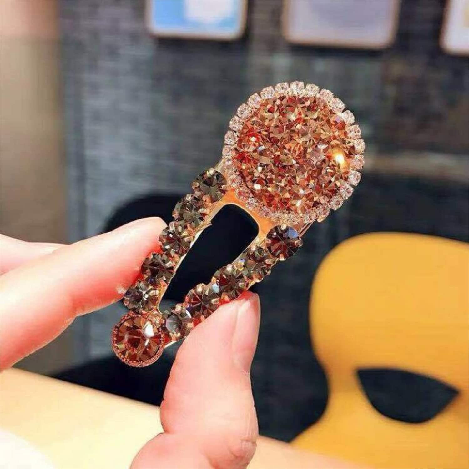 Blubby 5-Piece Starfish Hair Clips Set - Pearl & Rhinestone Korean Style Hair Accessories for Women & Girls | Perfect for Parties, Weddings, and Everyday Wear