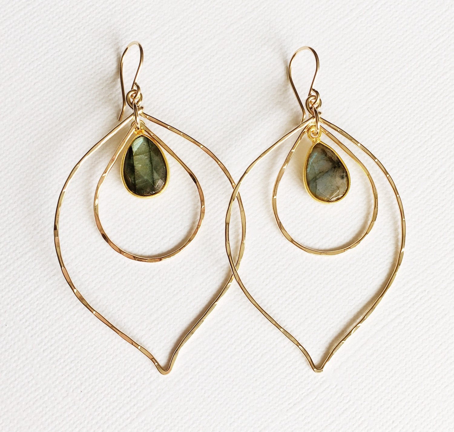 Chloe E279 Elegant Dangle Earrings for Women - Perfect for Parties, Weddings & Date Nights