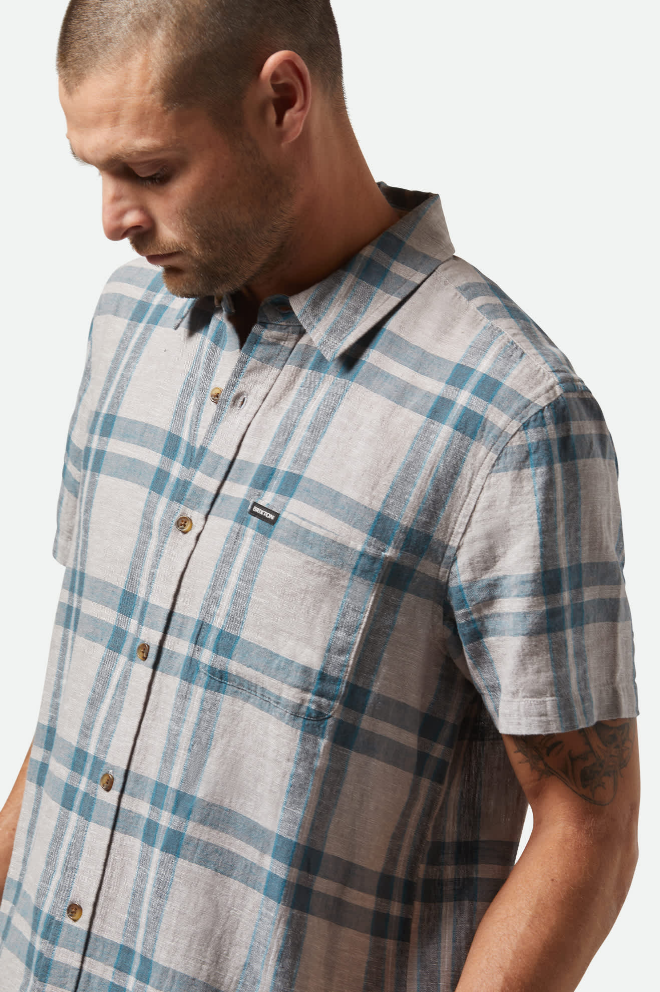 Premium Charter Linen Blend Short Sleeve Shirt - Beige & Azure Blue Plaid for Casual Summer Wear & Outdoor Activities