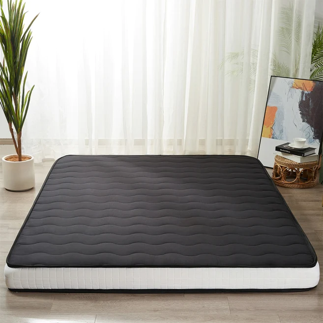 MAXYOYO Padded Japanese Floor Mattress - Black Foldable Roll Up Futon for Bedroom, Guest Room & Travel | Comfortable Floor Sleeping Mat for Adults & Kids