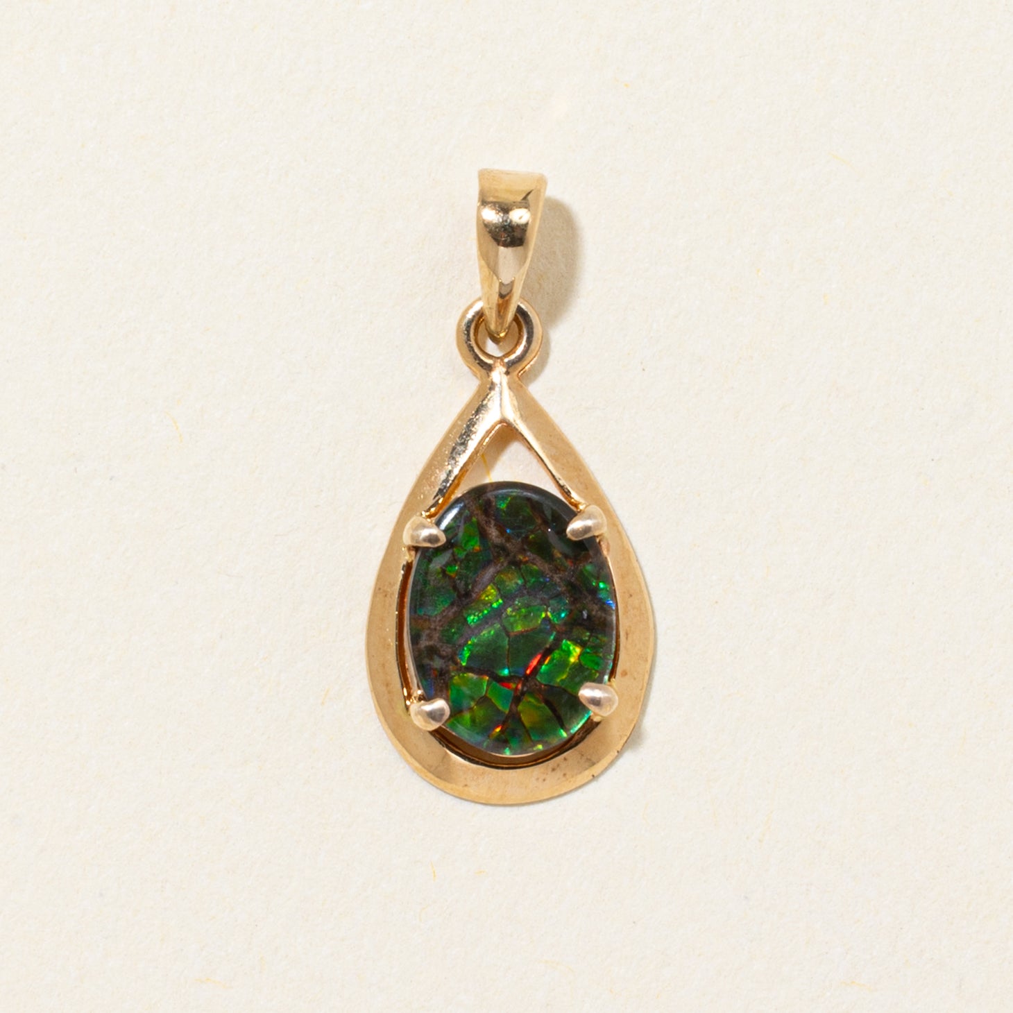0.90ct Ammolite Pear-Shaped Pendant Necklace - Natural Iridescent Gemstone Jewelry for Women, Gift for Anniversary & Special Occasions
