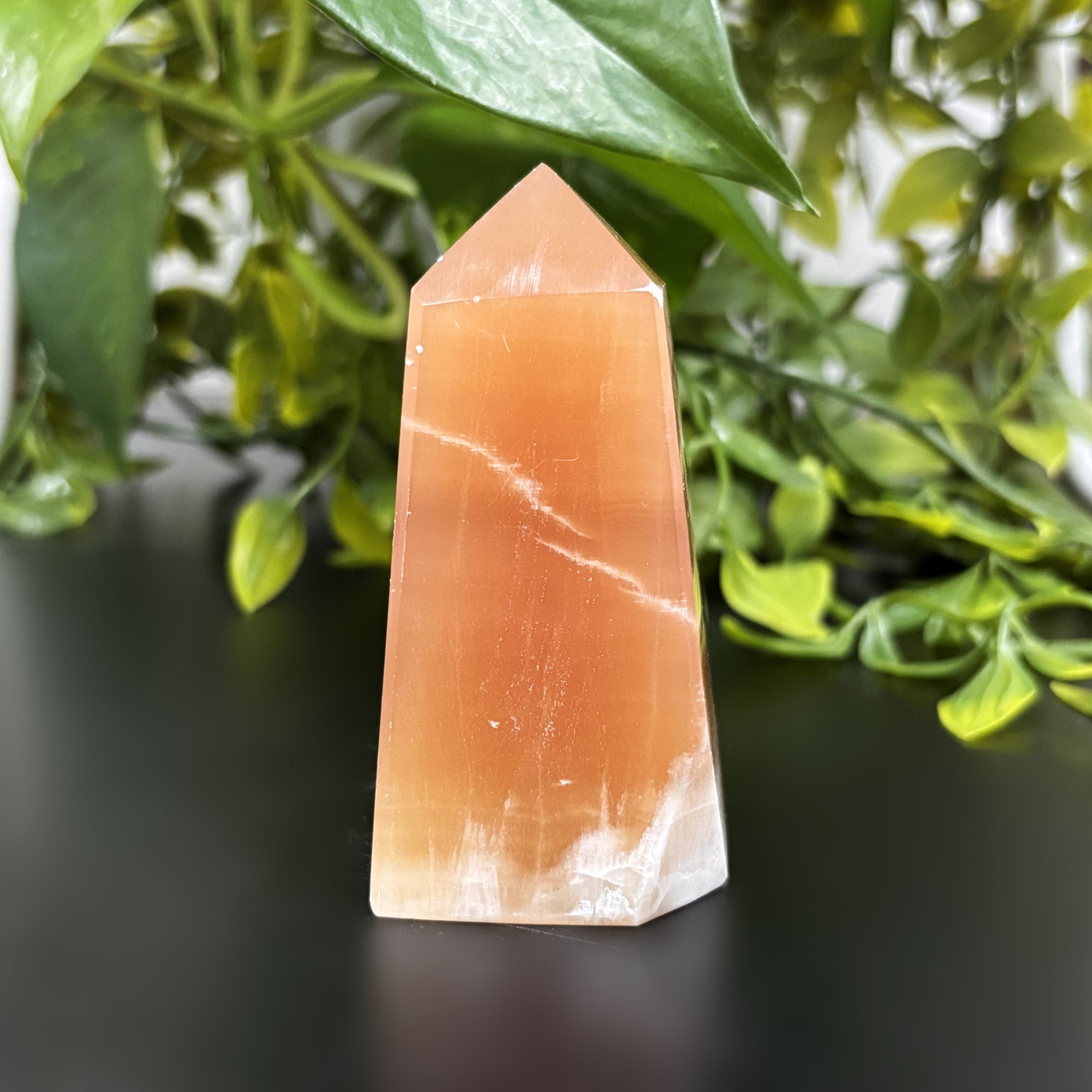Natural Honey Calcite Crystal Obelisk Tower Point - Healing Gemstone for Energy, Clarity & Confidence - Spiritual Growth & Meditation Stone - Perfect for Home Decor, Reiki Healing & Yoga Spaces