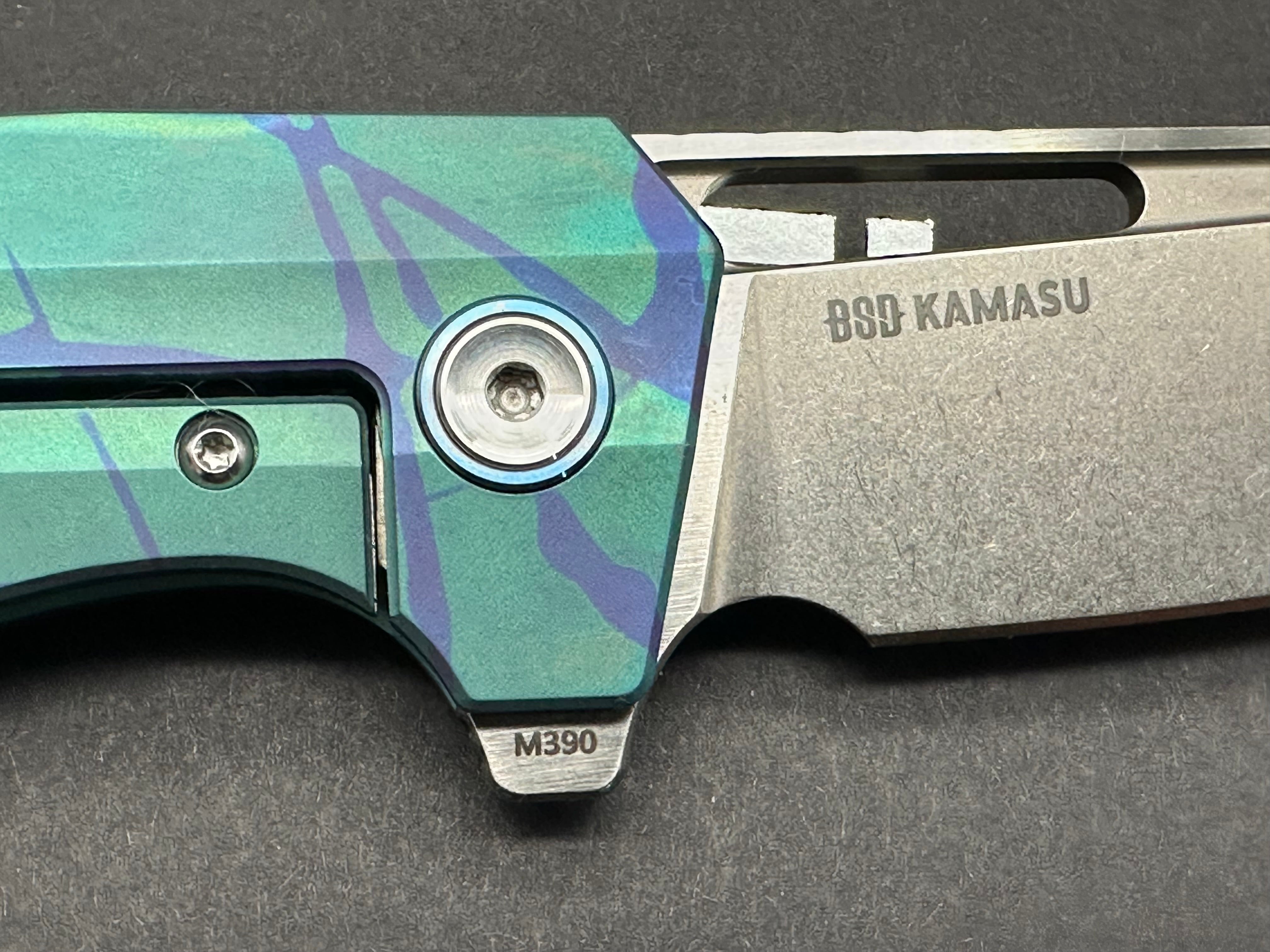 Ketuo Knives Kamasu LE (20pcs) - Shred Carbon Fiber Inlay with Custom 80s Paint Print Titanium Frame - Premium Collectible Pocket Knives for Outdoor Camping, EDC & Survival Gear