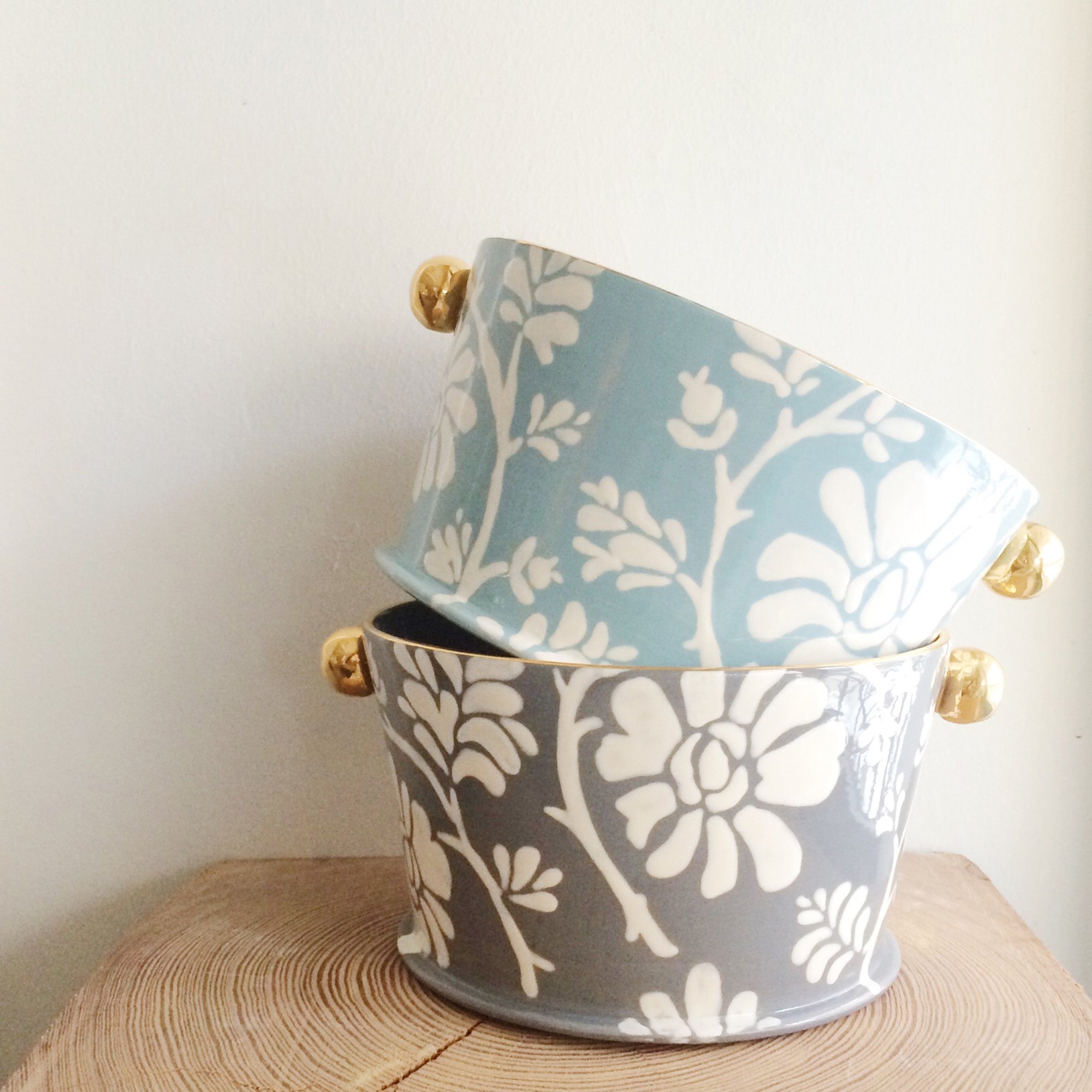 Vine Cache Pot 1 - Decorative Plant Holder for Indoor & Outdoor Use - Perfect for Home, Garden, and Office Decor