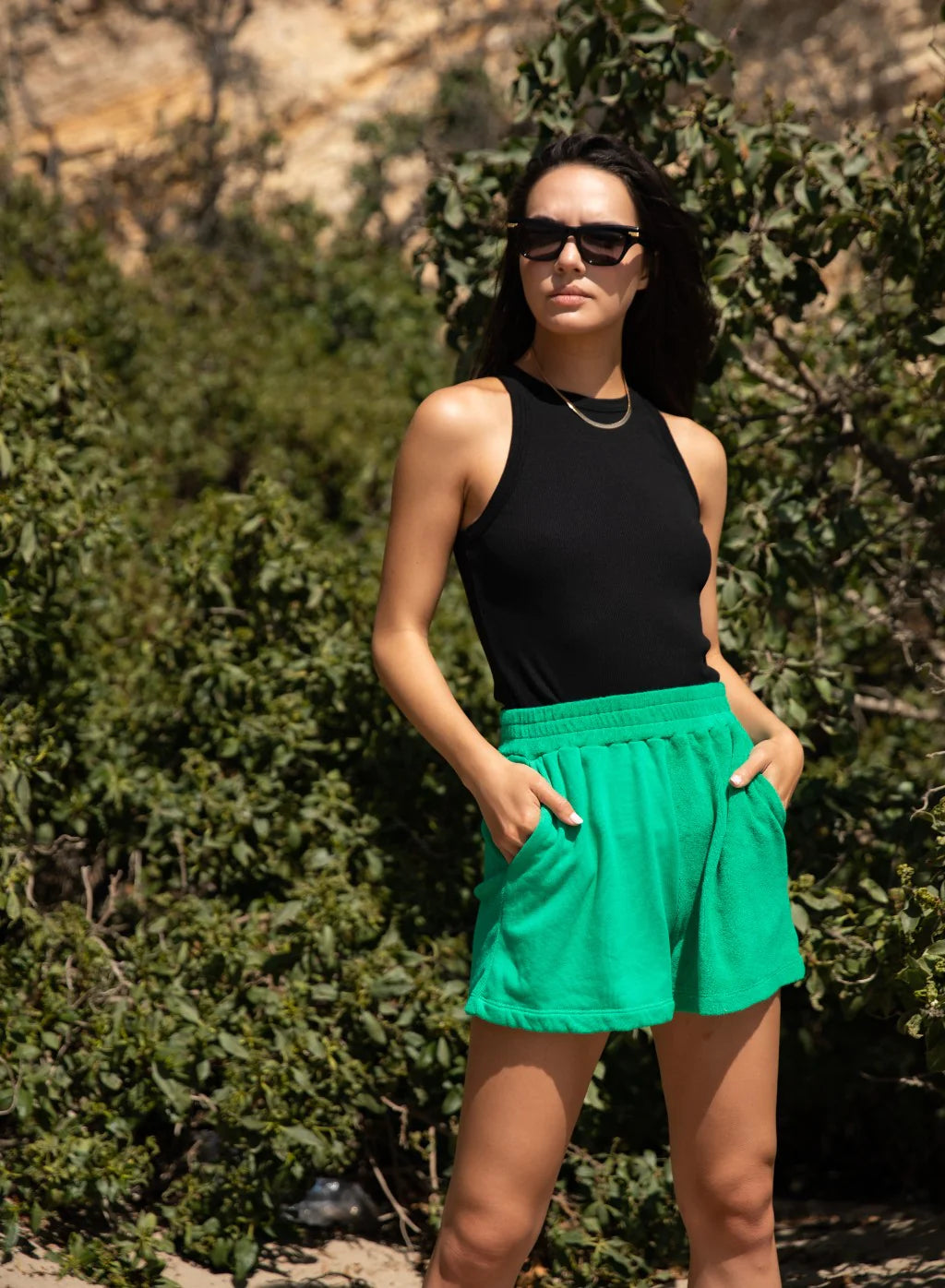 90s Cropped Ribbed Tank Top for Women - Black | Vintage Style Casual Wear for Summer & Layering