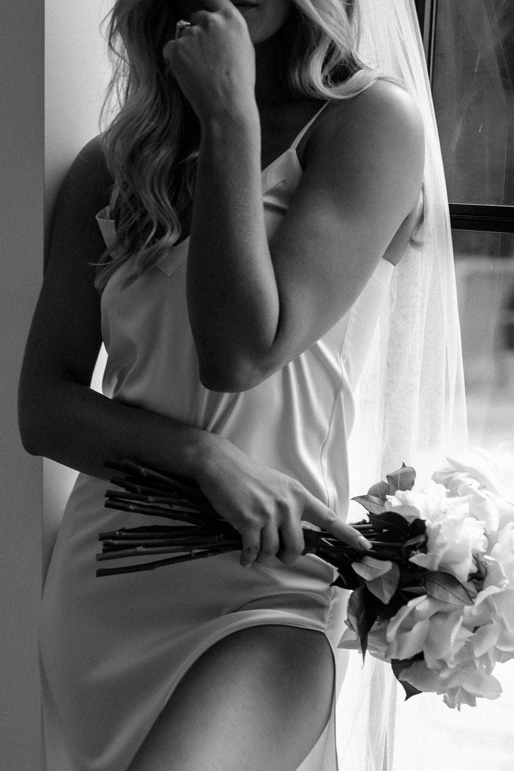 Valentine's Day Satin Maxi Slip Dress - Elegant Long Nightgown for Women - Perfect for Romantic Occasions, Anniversary Gifts & Boudoir Photography