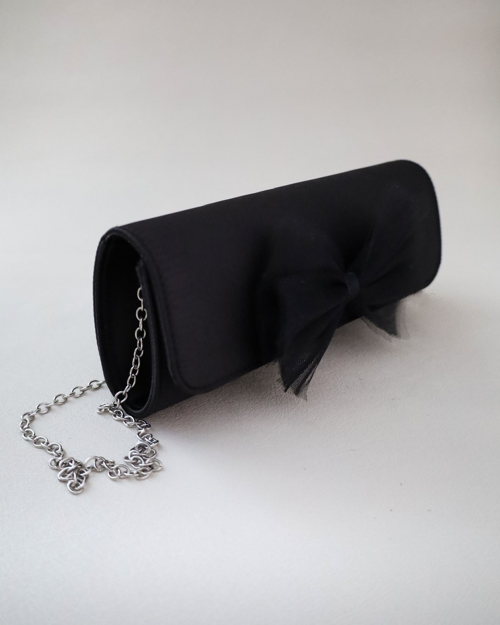 Elegant Satin Evening Clutch with Tulle Bow - Perfect for Weddings, Prom & Formal Events | Women's Luxury Handbag for Special Occasions