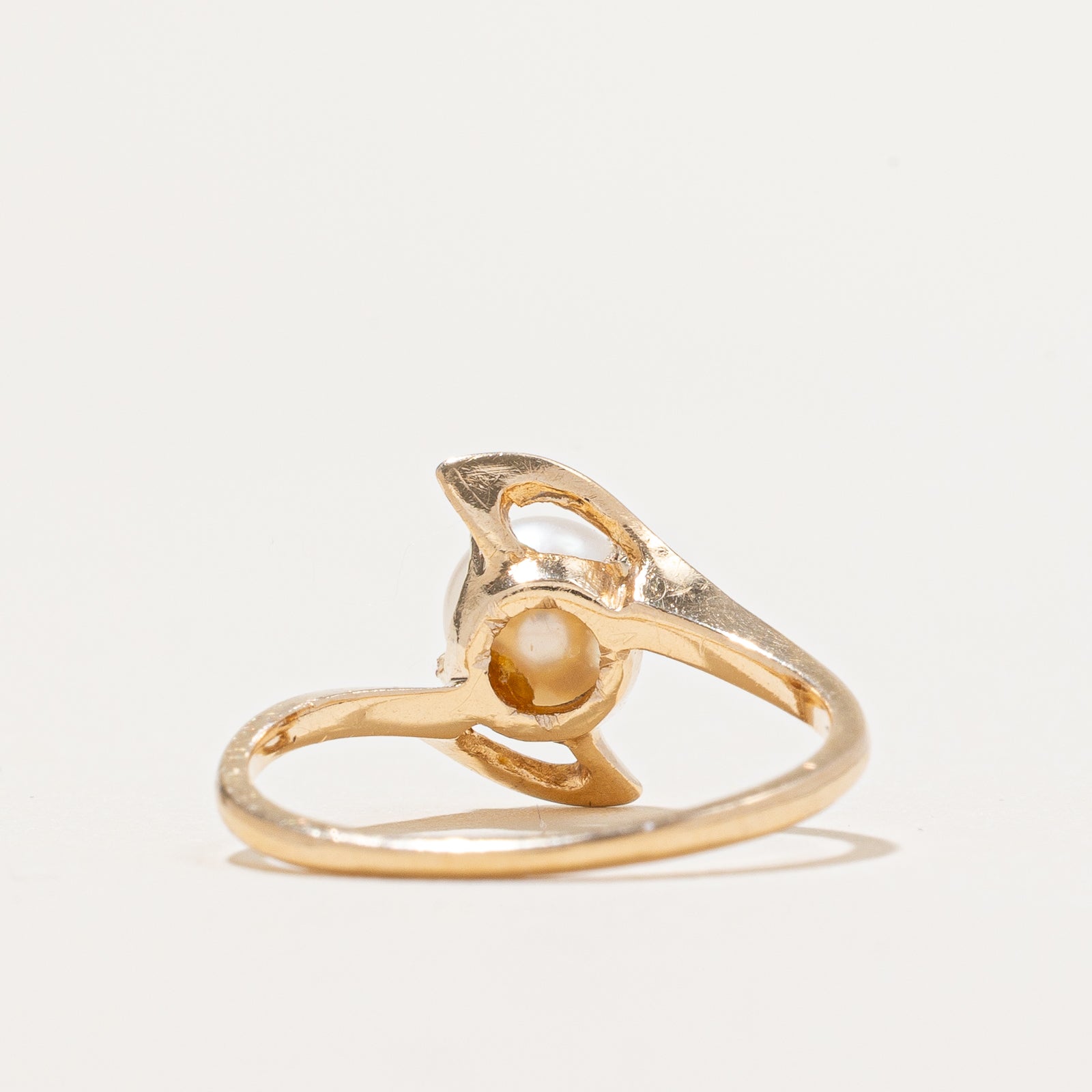 5.70mm Pearl Bypass Ring - Size 6 | Elegant Stackable Jewelry for Women | Perfect for Weddings, Anniversaries & Everyday Wear
