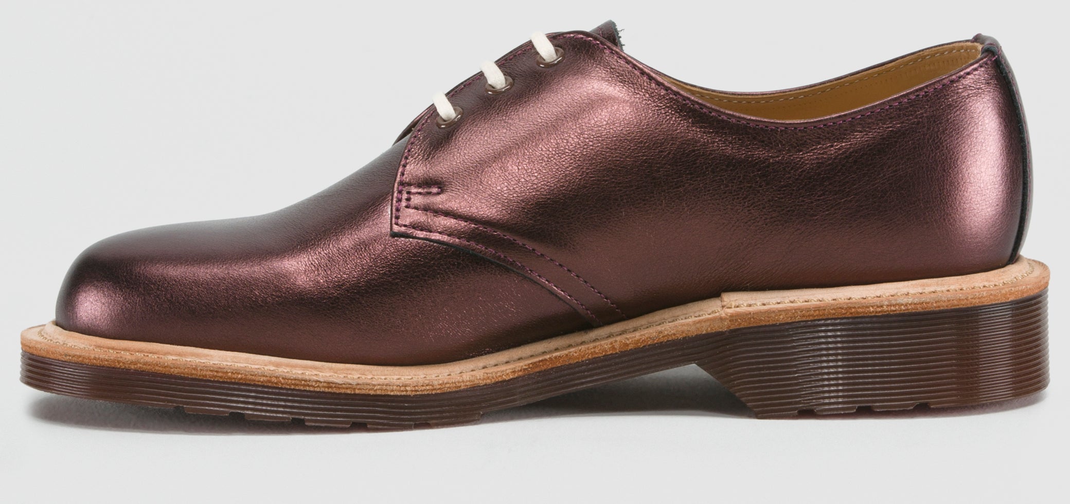 Dr. Martens 1461 Cherry Red Smooth Leather Unisex Oxford Shoes - Perfect for Casual Wear, Work & Punk Fashion