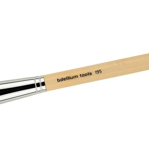 SFX 195 Large Stippling Brush - Professional Makeup Brush for Flawless Foundation & Contouring - Perfect for Airbrush, Liquid & Powder Makeup Application