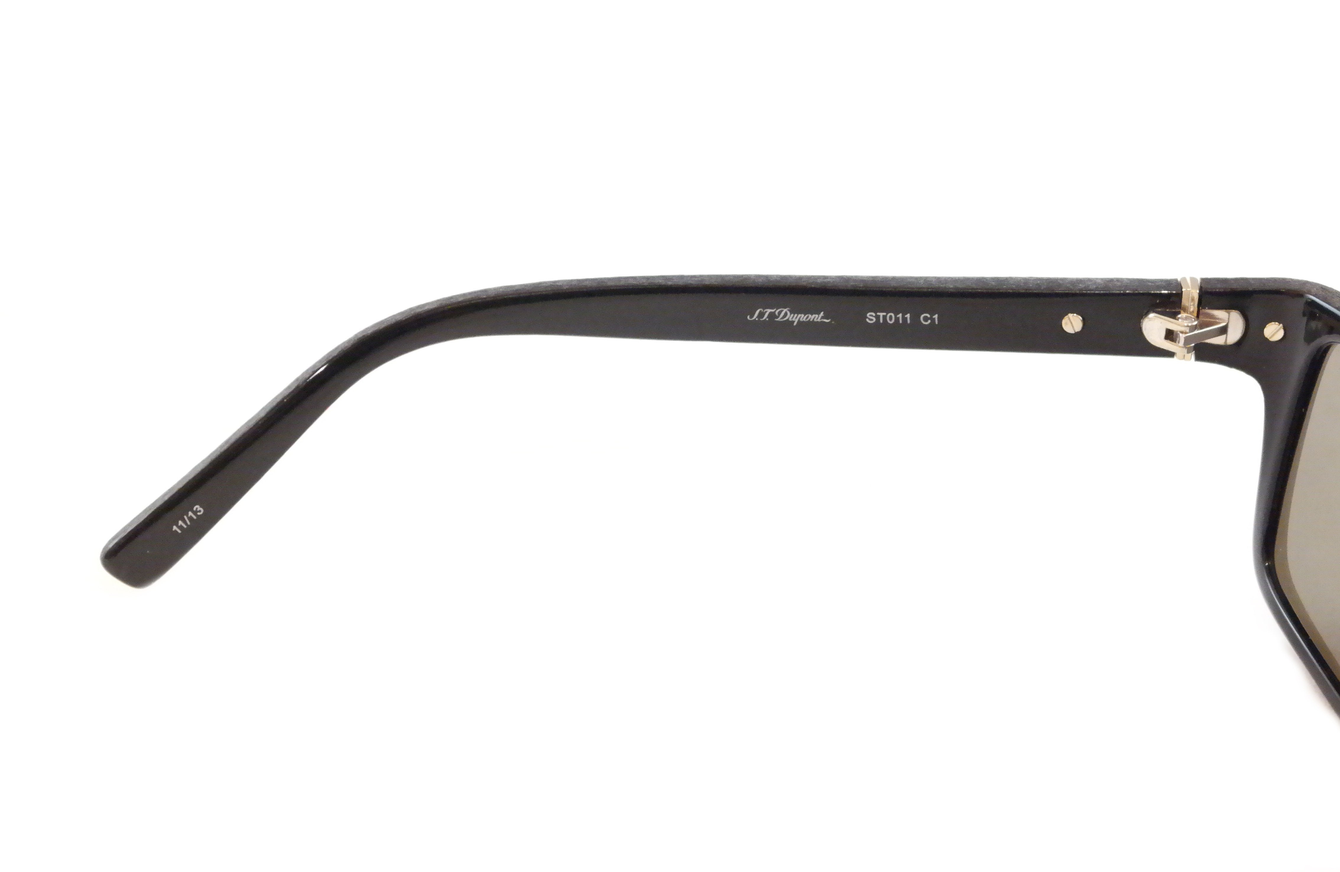 S.T. Dupont ST011 Polarized Sunglasses - 100% UV Protection - Italian Made Plastic Frame with 3 Interchangeable Lenses (58mm Lens Width, 14mm Bridge, 135mm Temple) - Perfect for Driving, Beach & Outdoor Activities