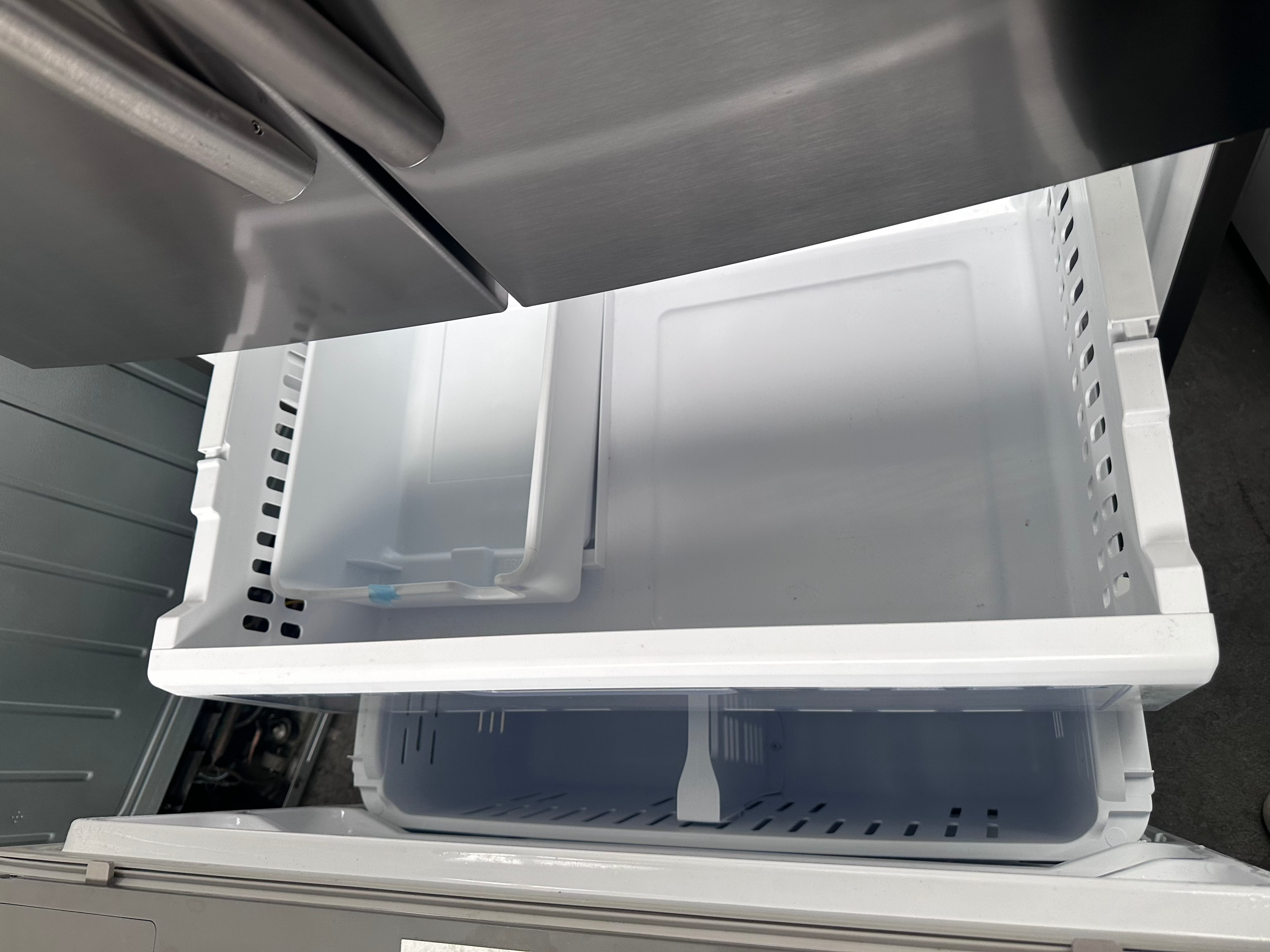 Samsung 583L French Door Refrigerator SRF583DLS - Energy Efficient, Water & Ice Dispenser [Certified Refurbished] for Modern Kitchen & Open Floor Plan Homes