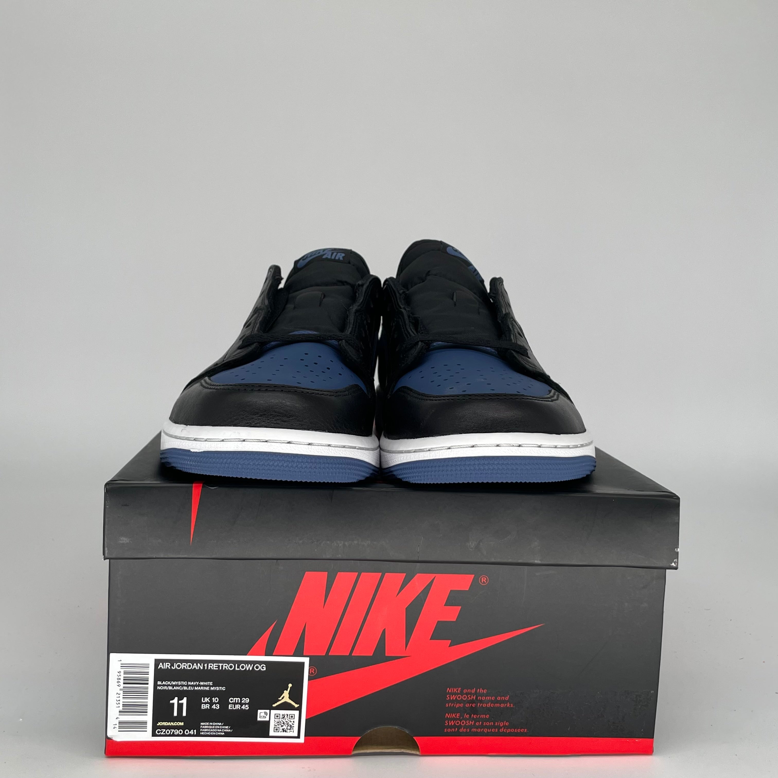 Original Air Jordan 1 Low Mystic Navy Men's Shoes Size 11 - CZ0790-041 | Retro Basketball Sneakers for Casual Wear & Street Style