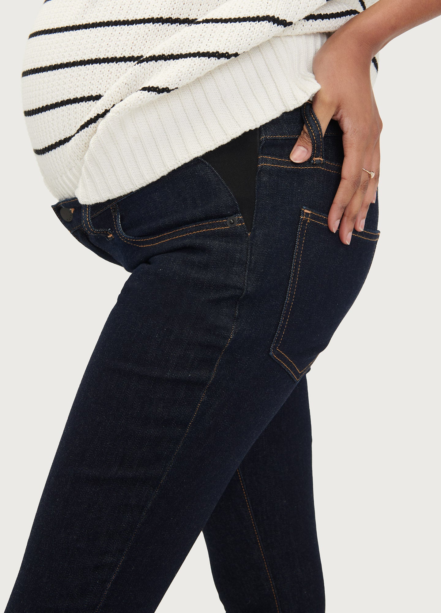 Slim Fit Maternity Jeans for Women - Stretchy Comfortable Pregnancy Denim Pants for Everyday Wear & Maternity Fashion