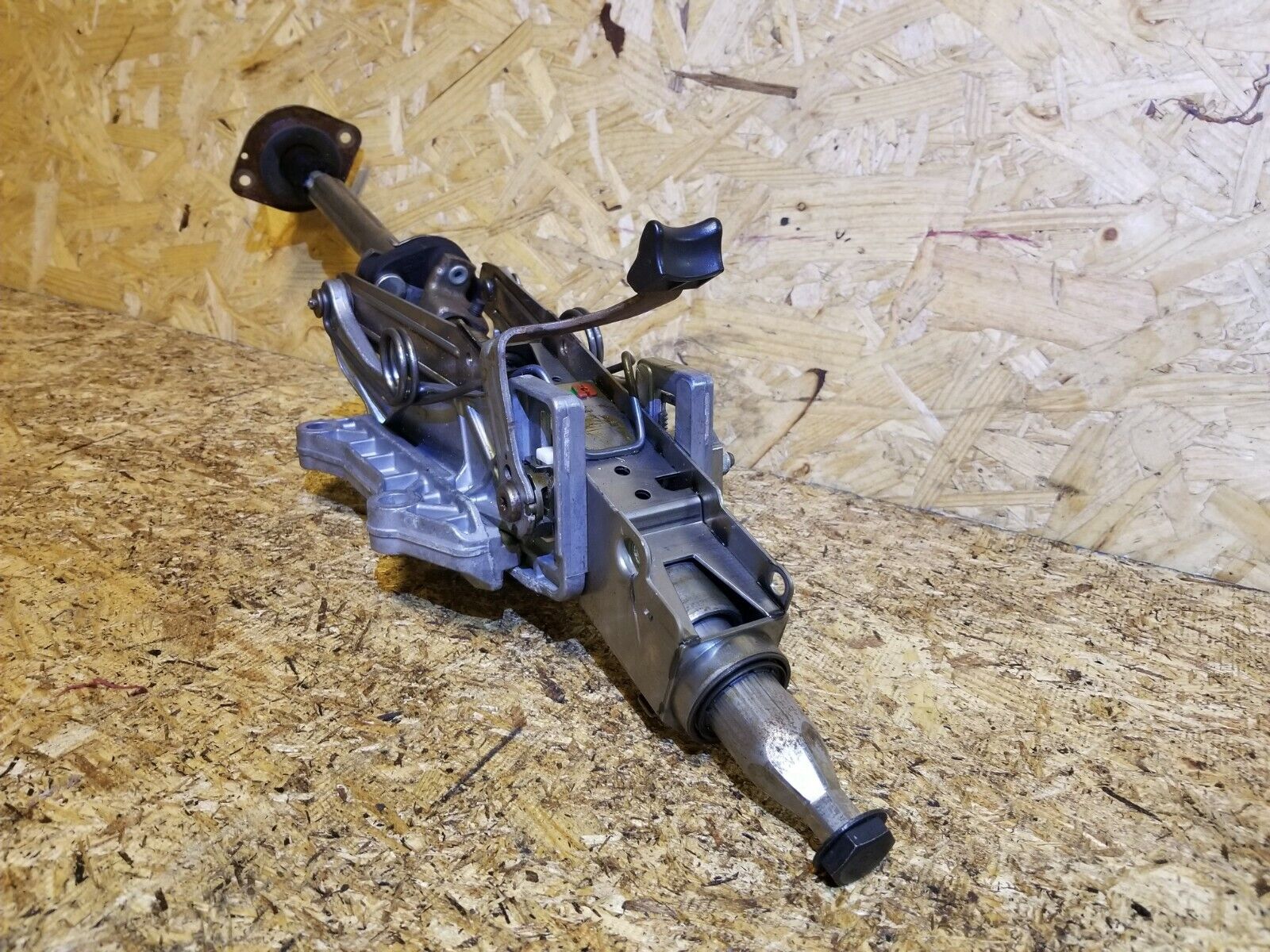 2005-2009 Ford Mustang OEM Steering Column Replacement Part 44k - Perfect for Classic Car Restoration & DIY Auto Repair Projects