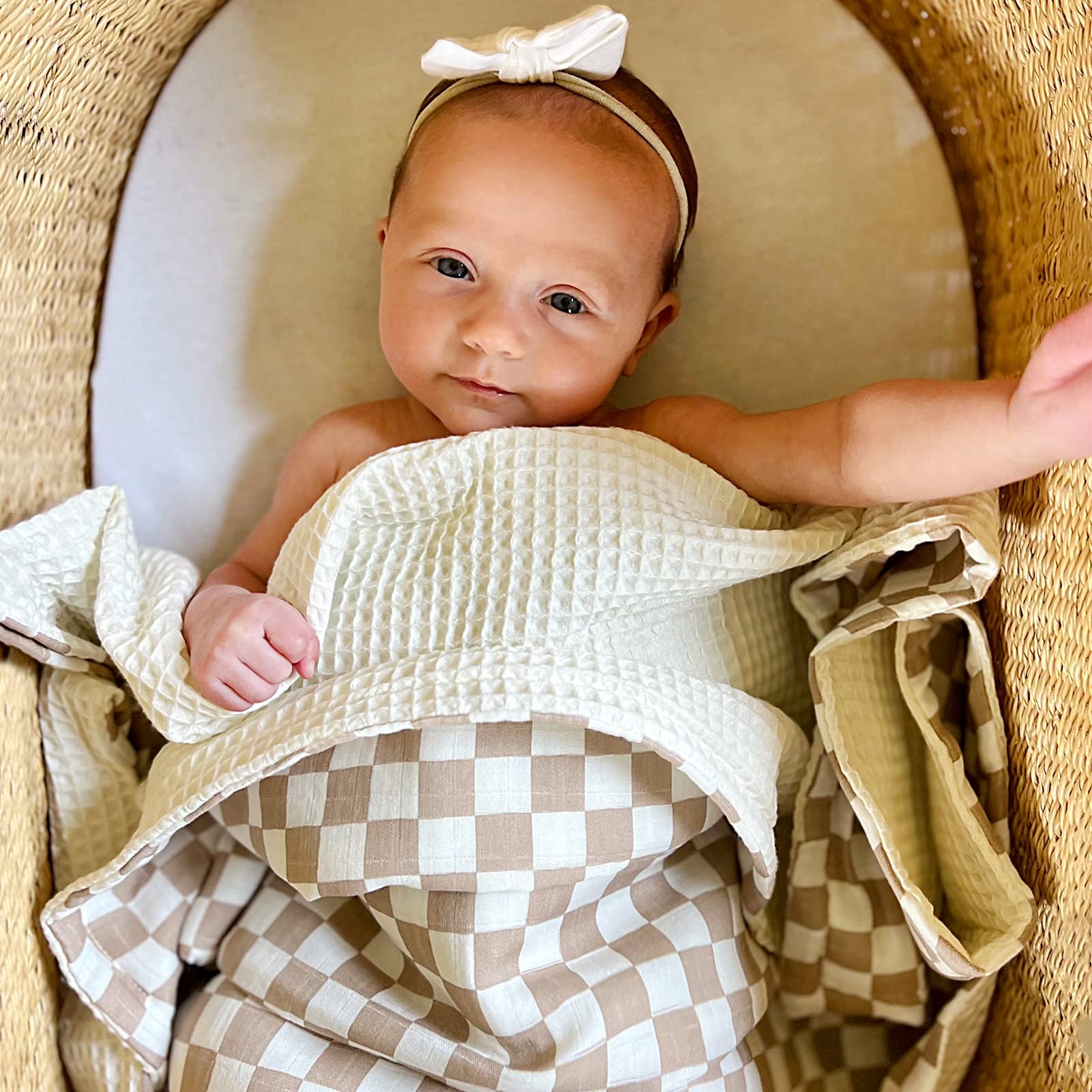 LifeTree Waffle Baby Blankets - Soft 2-Layer Muslin & Waffle Swaddle Blankets for Boys & Girls, Neutral Checkered Crib & Stroller Blanket for Newborns - Perfect for Nursery, Baby Showers & On-the-Go Comfort