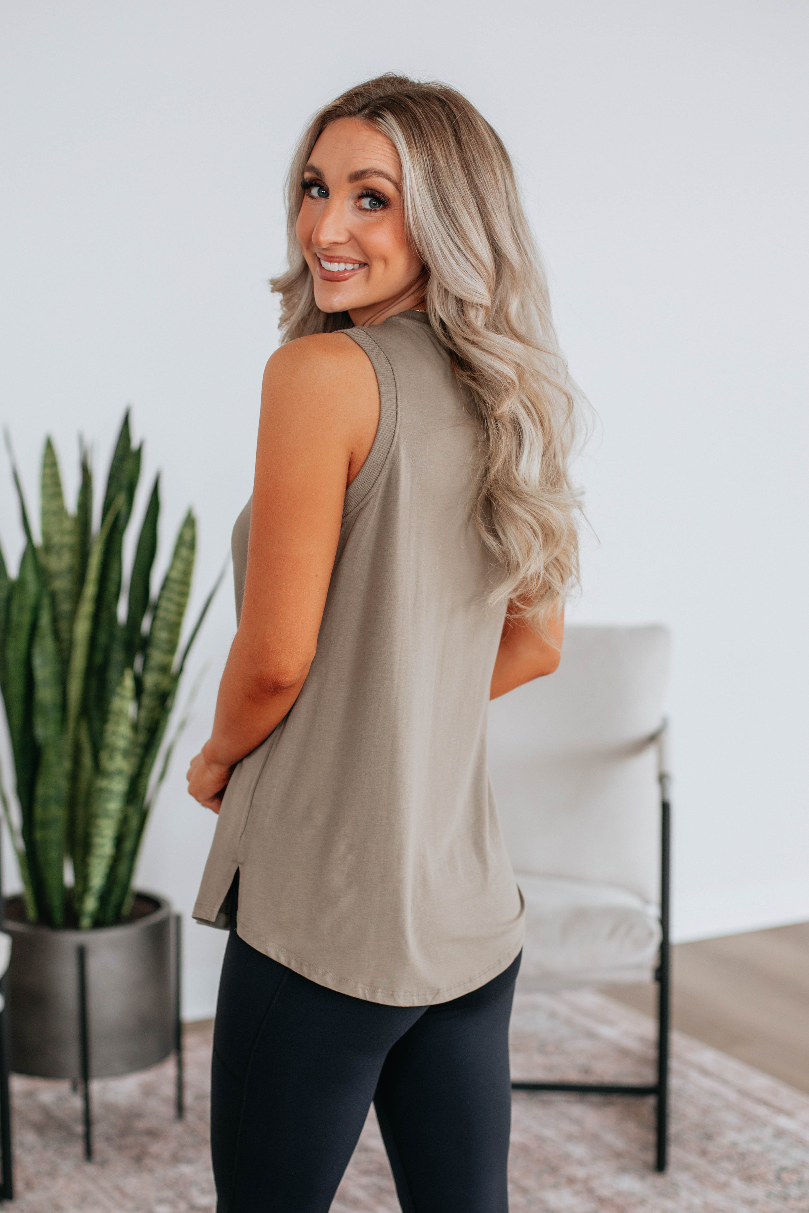 Elandra Women's Basic Tank Top - Soft Cotton Casual Tee for Everyday Wear | Perfect for Layering, Gym, and Summer Outfits