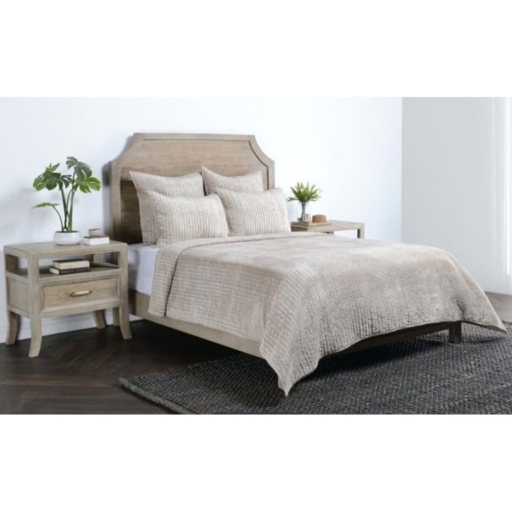Luxury Bari Velvet Pebble 4-Piece King Size Quilt Set - Soft & Breathable Bedding for Master Bedroom, Hotel, or Guest Room Decor