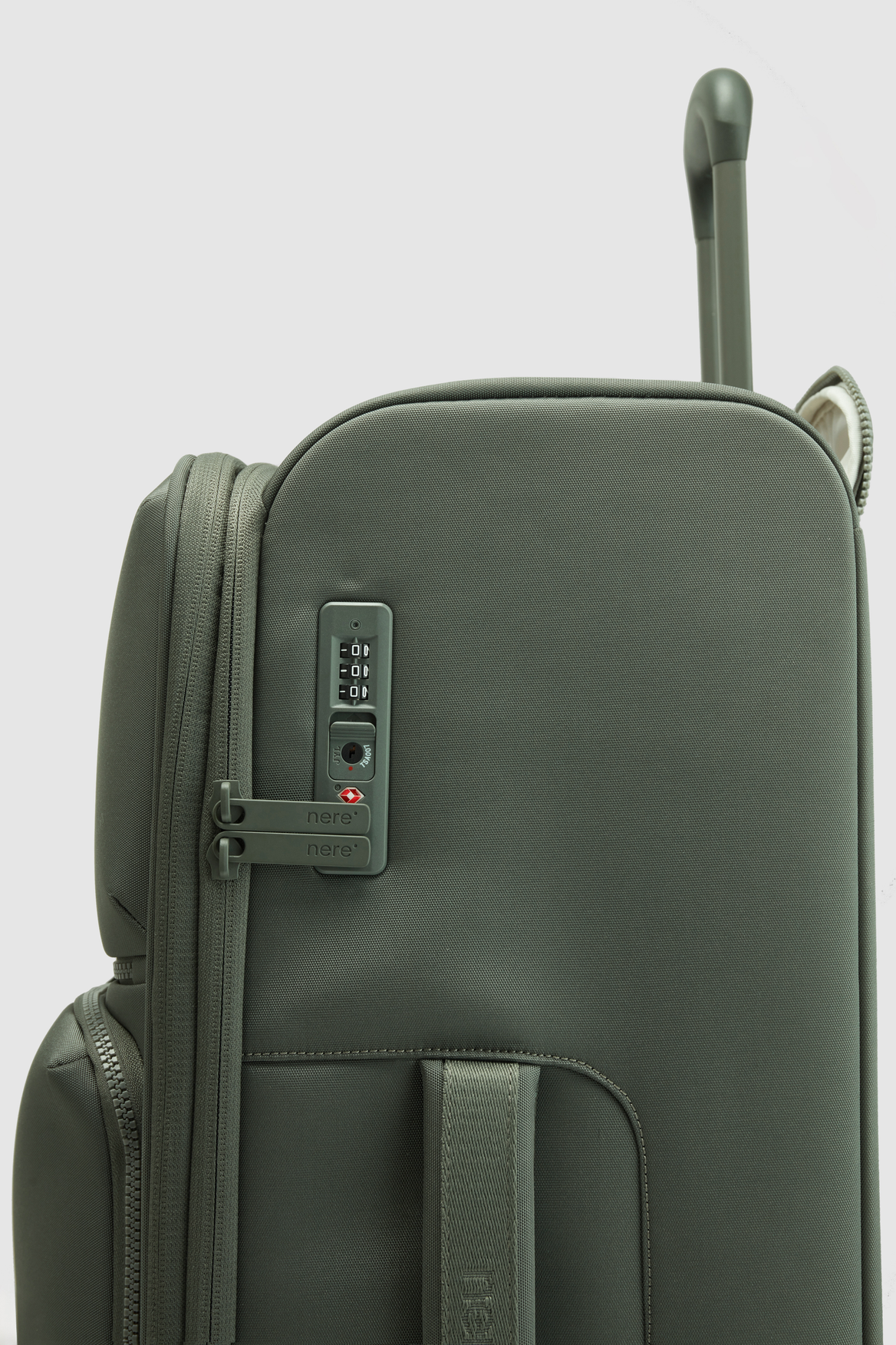 Scape Carry On 55cm Suitcase - Lightweight Expandable Luggage with 360° Spinner Wheels for Air Travel, Business Trips & Weekend Getaways
