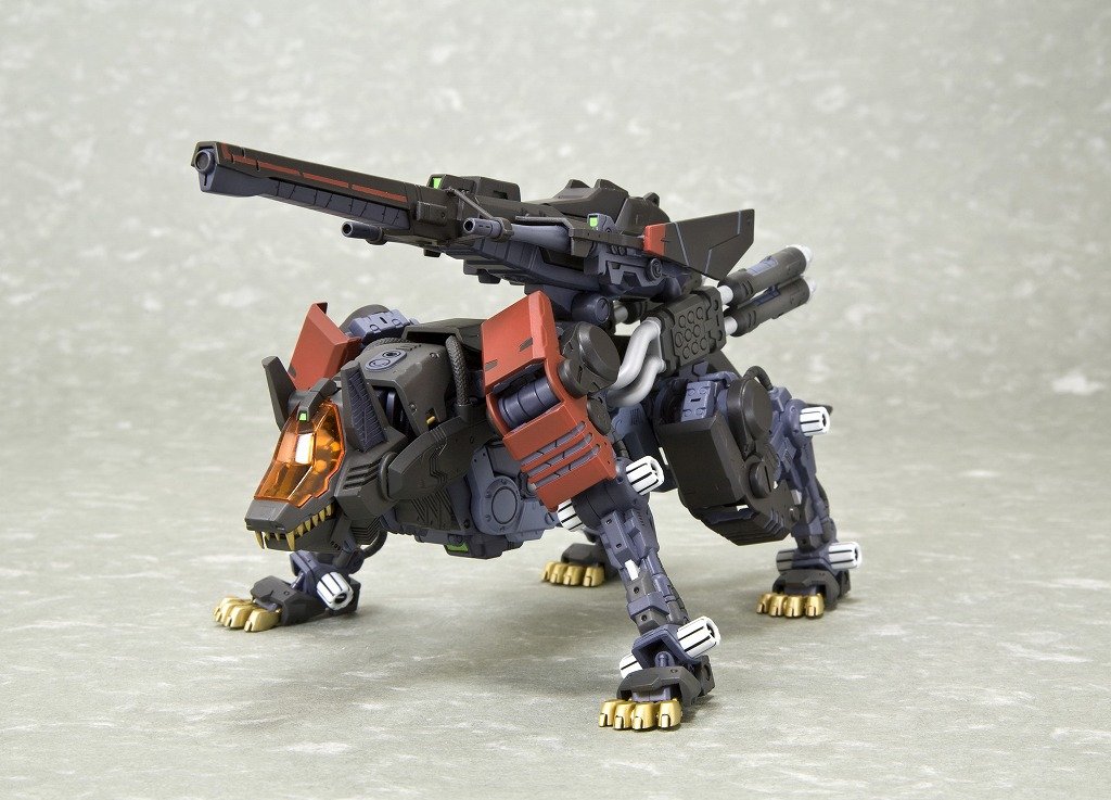 ZOIDS Command Wolf Irvine Custom 1/72 Scale Plastic Model Kit by Kotobukiya - Anime Mecha Action Figure for Collectors & Hobbyists - Perfect for Display, Gifts & Japanese Robot Model Enthusiasts