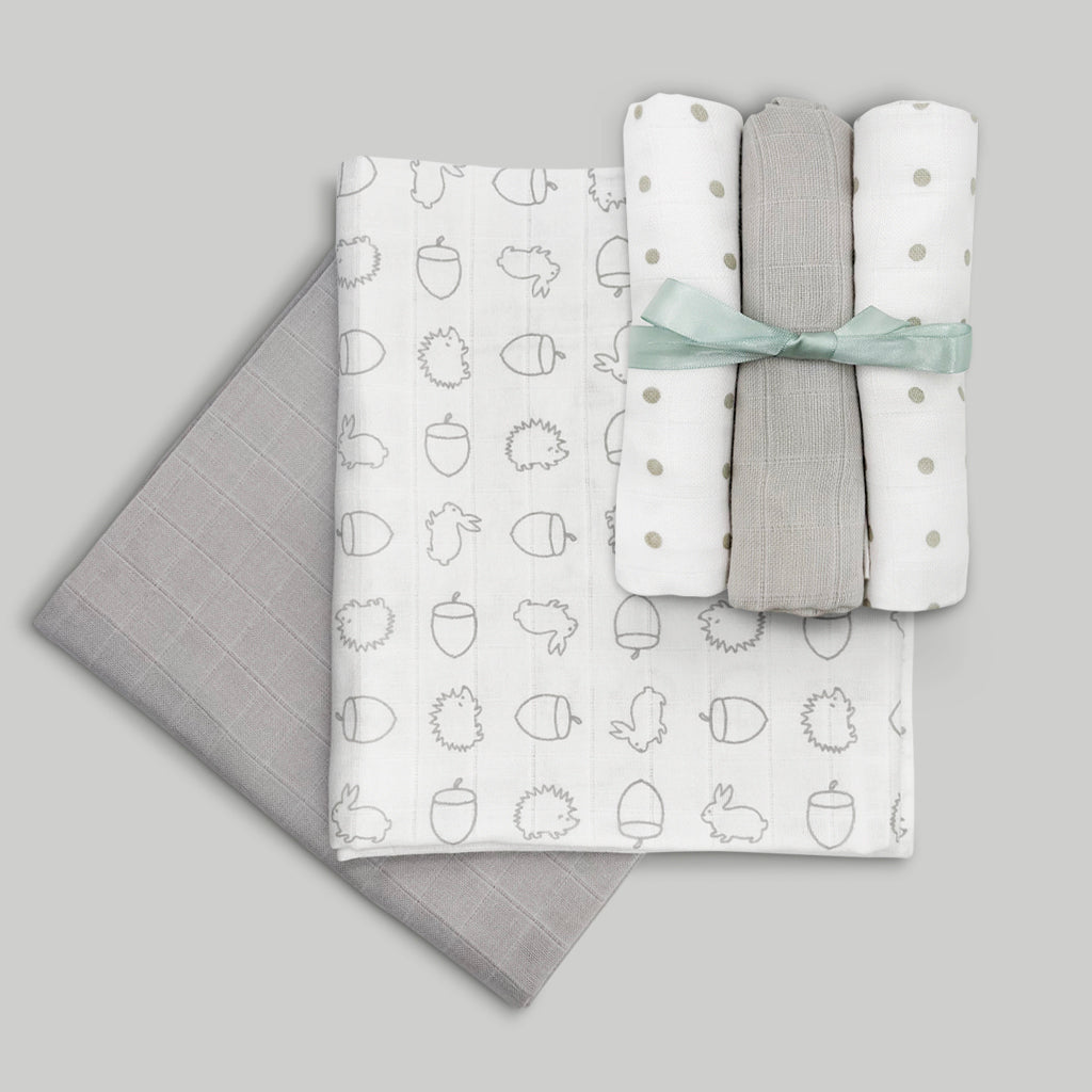 Personalized Zachary Zebra Moses Basket Baby Gift Hamper - White Cotton Baby Shower Gift for Newborns, Christening & Nursery Decor