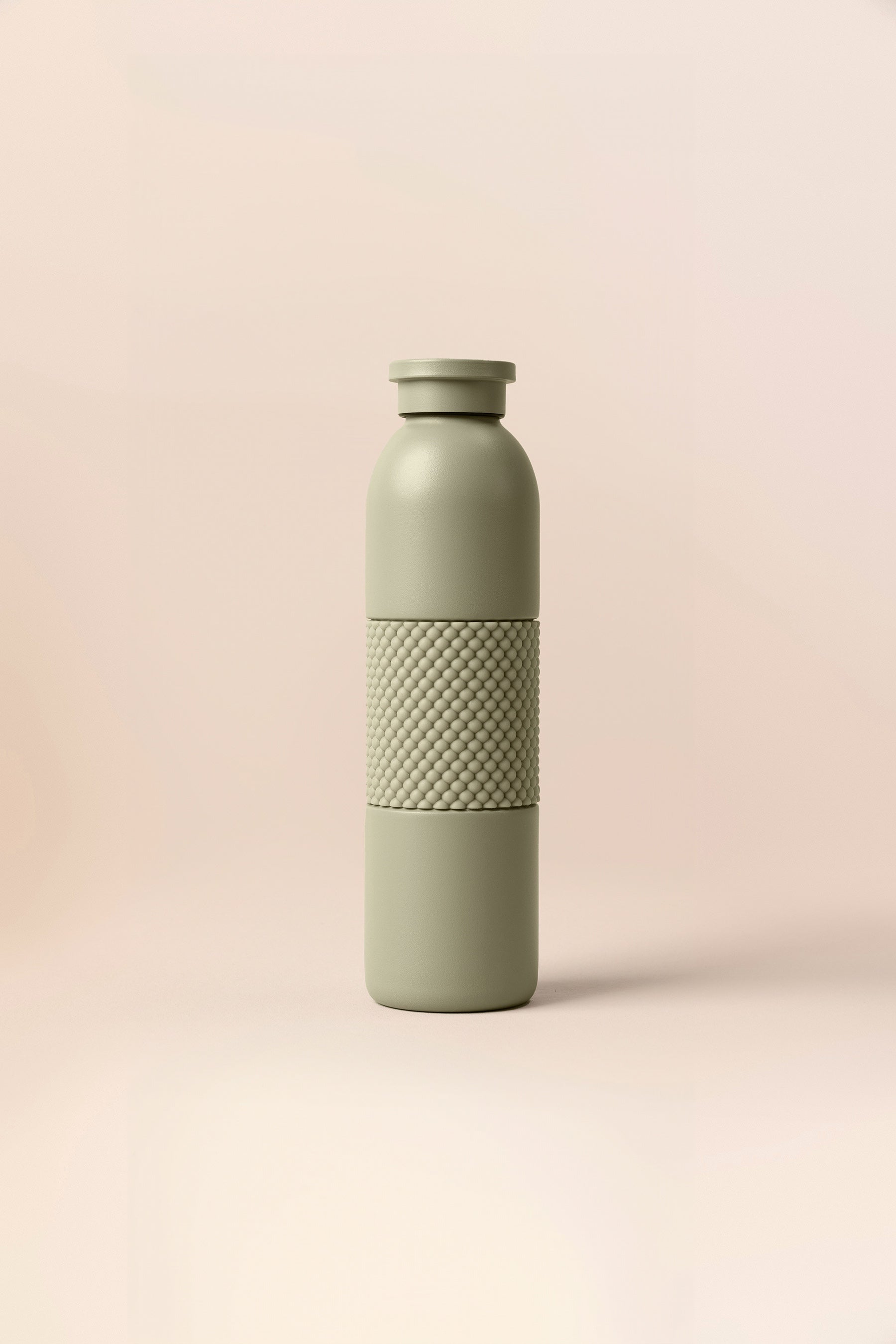 Insulated Thermo Wall Water Bottle - 24oz Stainless Steel Vacuum Flask for Hot & Cold Drinks - Perfect for Hiking, Gym, Office & Outdoor Activities