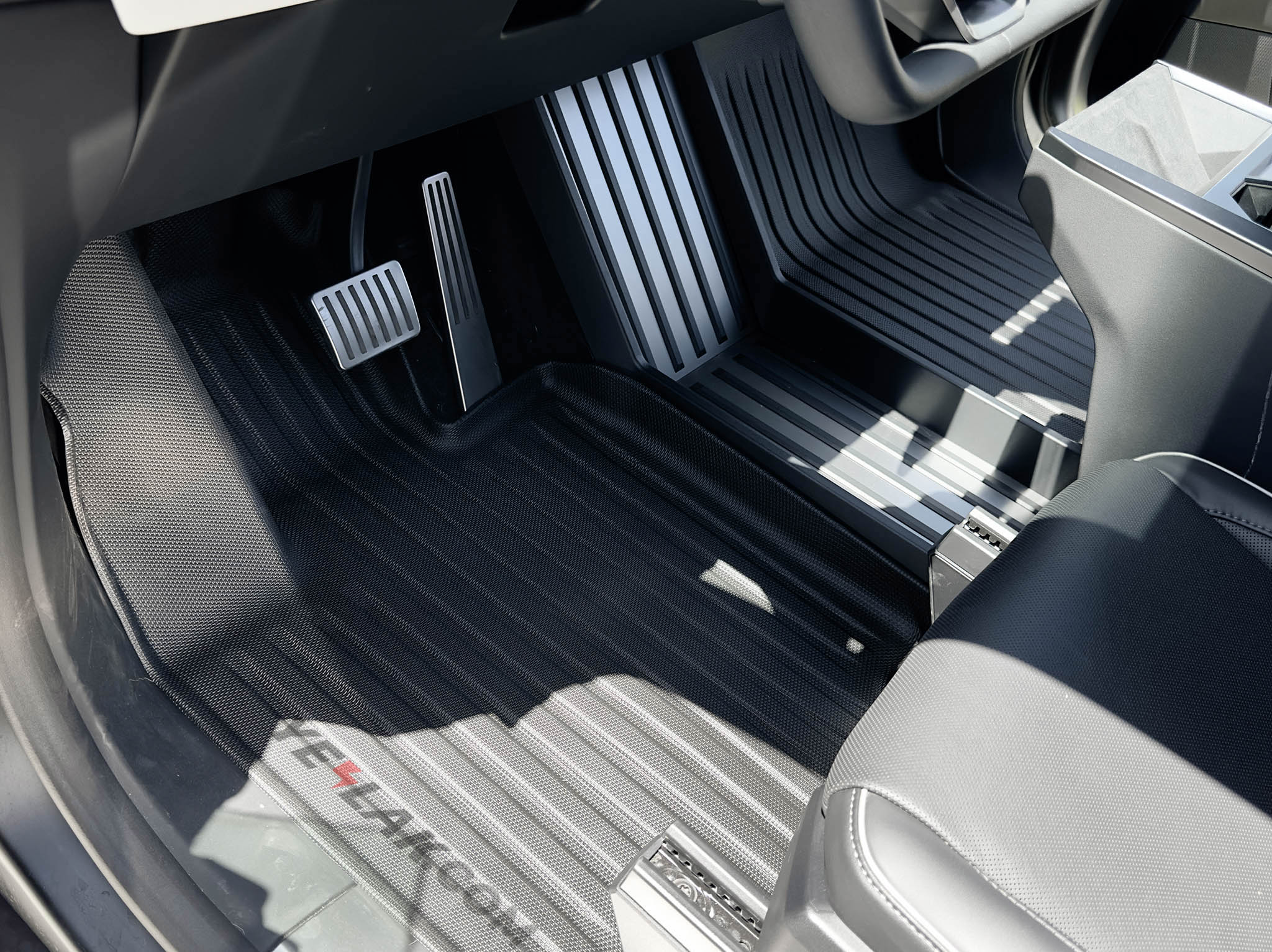 Premium Cybertruck Floor Mats & Bed Liners Full Set (6 PCS) - Heavy Duty All-Weather Protection for Tesla Cybertruck - Perfect for Off-Roading, Daily Commuting & Adventure Trips