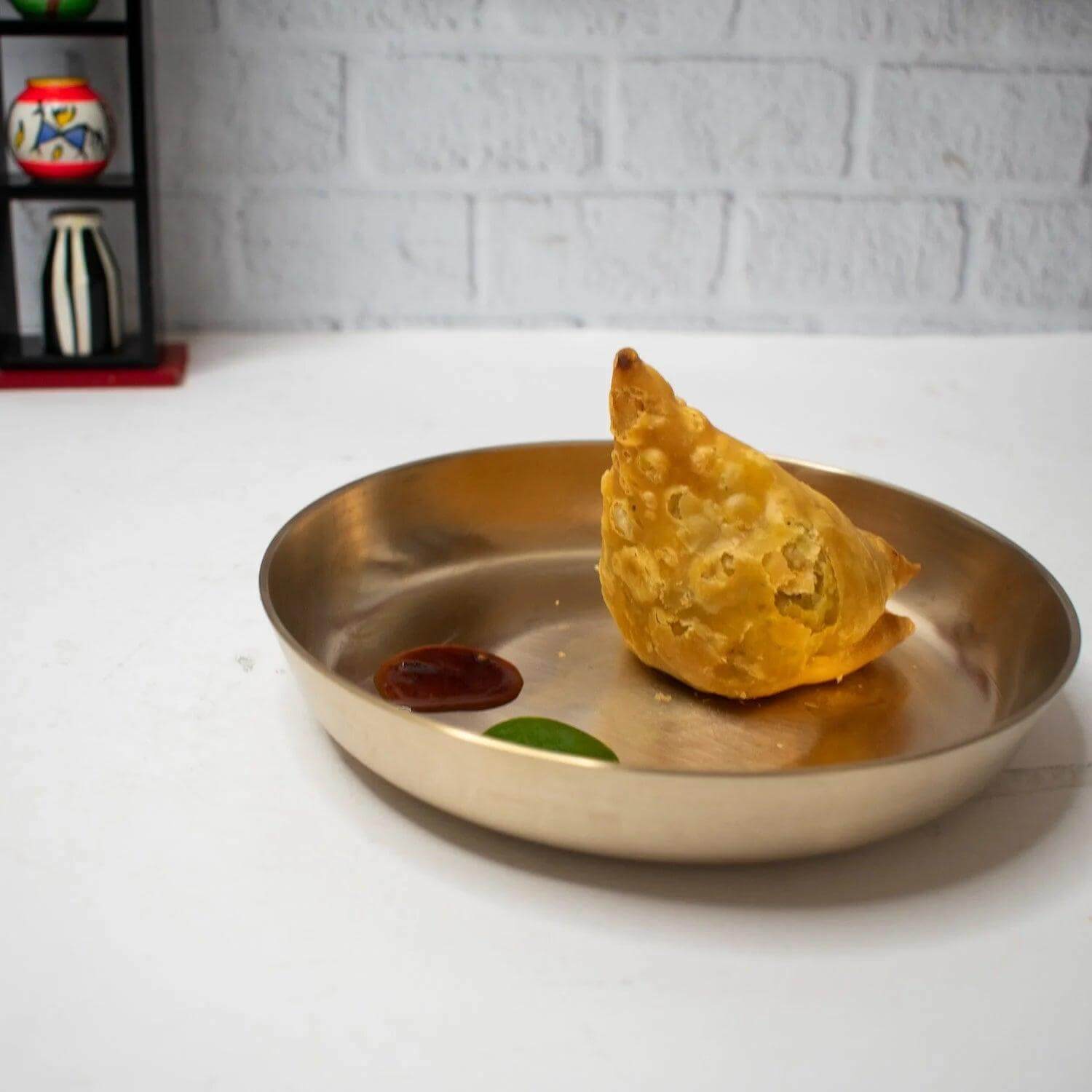 Premium Kansa Snack Plate - Handcrafted Japanese-Style Serving Tray for Sushi, Appetizers & Party Snacks - Perfect for Entertaining, Dining & Home Decor
