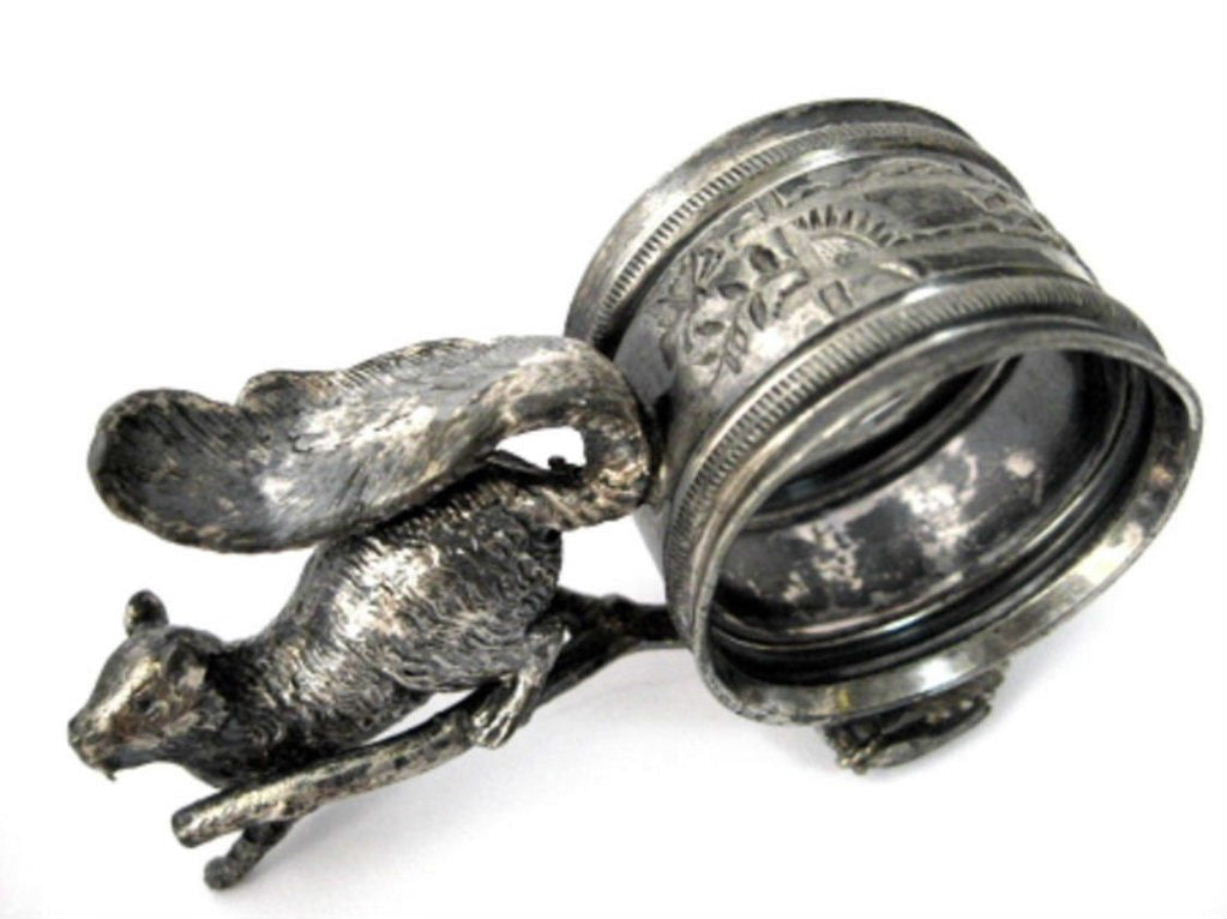 Antique Victorian Silver Plate Squirrel Napkin Ring (1890-1910) - Rare Collectible Tableware for Elegant Dinner Parties & Vintage Home Decor