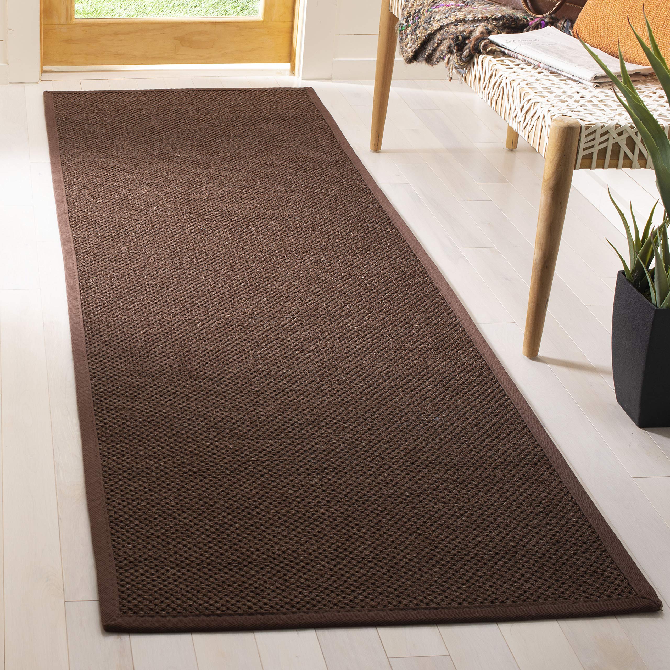 SAFAVIEH Natural Fiber Collection Runner Rug - 2'6