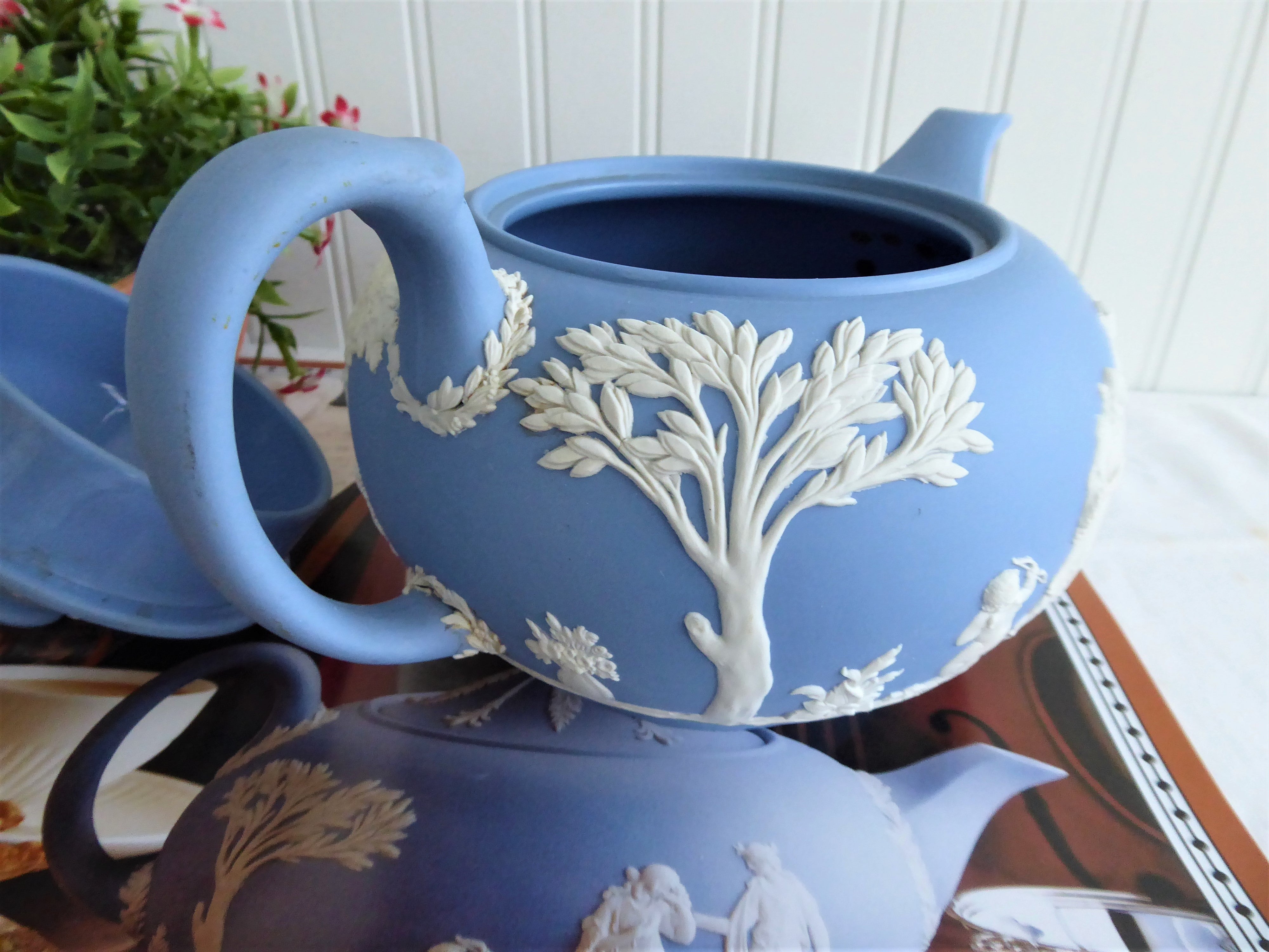 Vintage Wedgwood Blue Jasperware Teapot 1953 - Large Ceres Offering To Peace Design - 6 Cup Capacity - Perfect for Afternoon Tea & Collectible Display