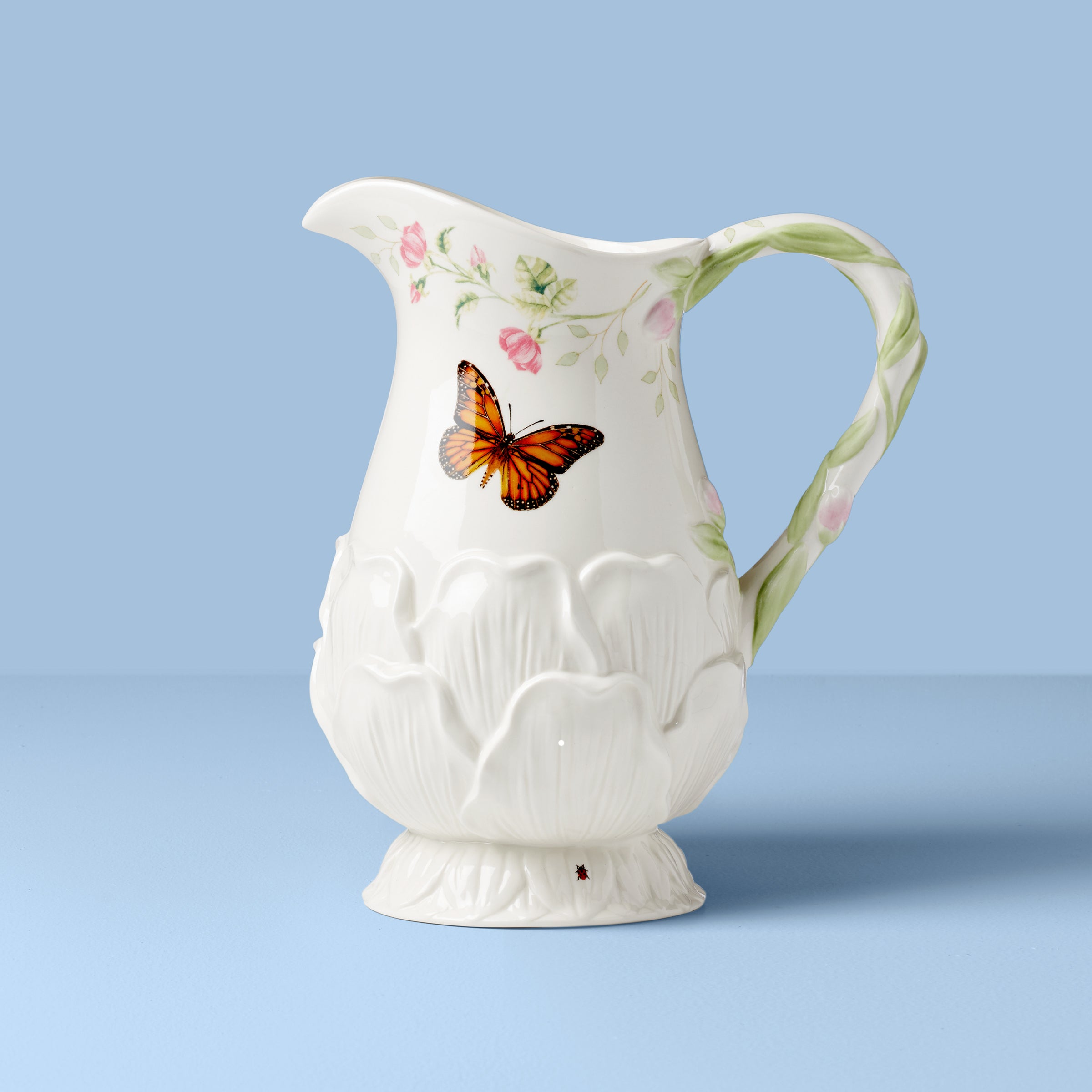 Butterfly Meadow Floral Pitcher - Elegant Glass Water Pitcher for Home Decor, Kitchen & Dining Table - Perfect for Iced Tea, Lemonade & Summer Entertaining