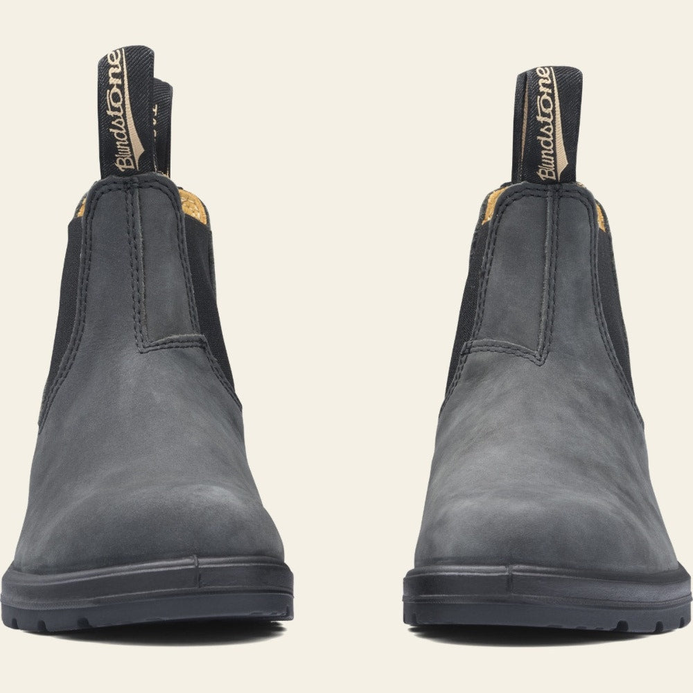 Blundstone Classic 587 Chelsea Boots for Men & Women - Rustic Black Leather Ankle Boots - Comfortable Slip-On Work Boots for Outdoor, Hiking & Casual Wear