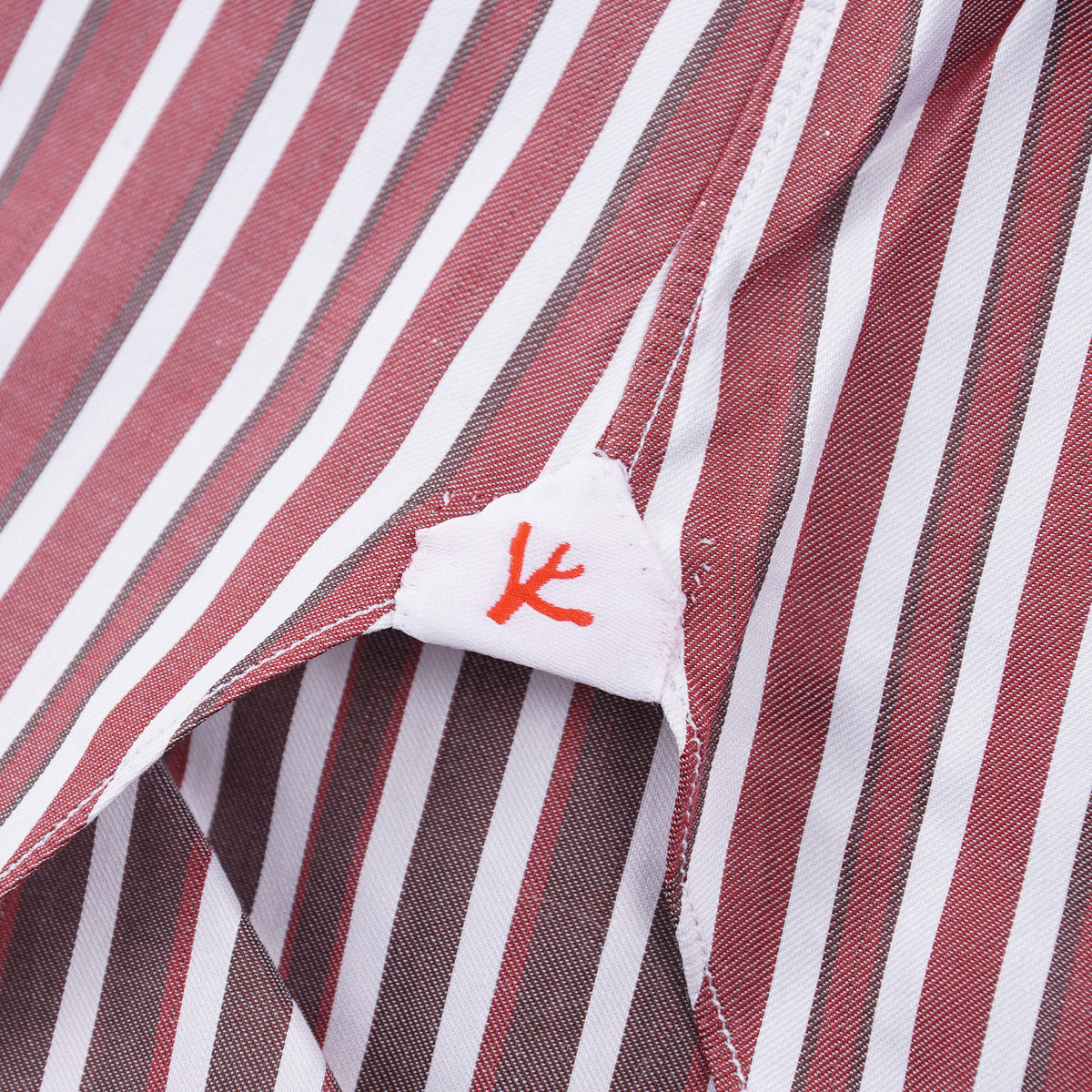 Isaia Tailored Fit 'Mix' Cotton Shirt for Men | Premium Slim Fit Dress Shirt | Business Casual & Office Wear | Perfect for Work, Meetings & Special Occasions