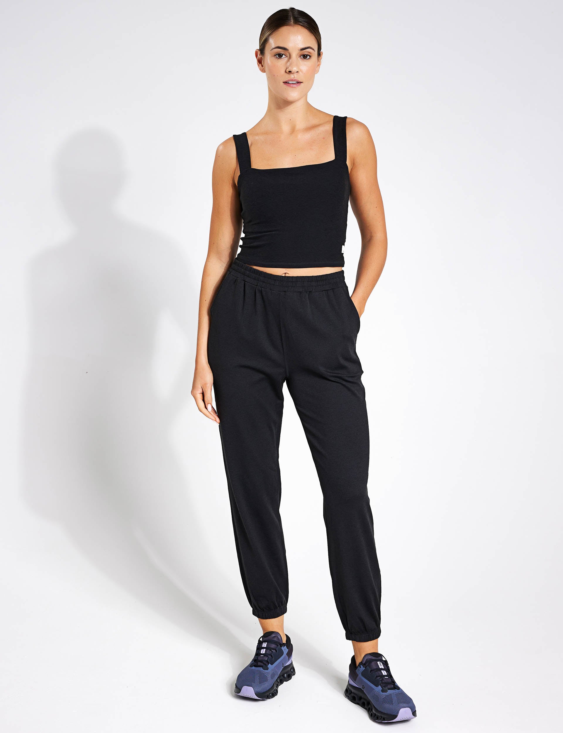 Stylish Black Heather Boyfriend Jogger Pants for Women - Comfortable Lounge & Casual Wear