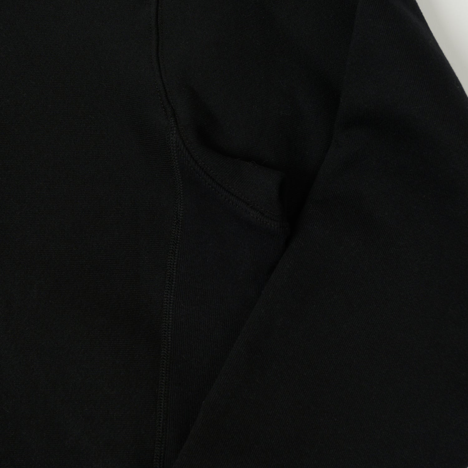 Champion Reverse Weave Crewneck Sweatshirt - Made in USA | Premium Cotton Pullover Hoodie for Men & Women | Perfect for Gym, Casual Wear & Street Fashion (Black)