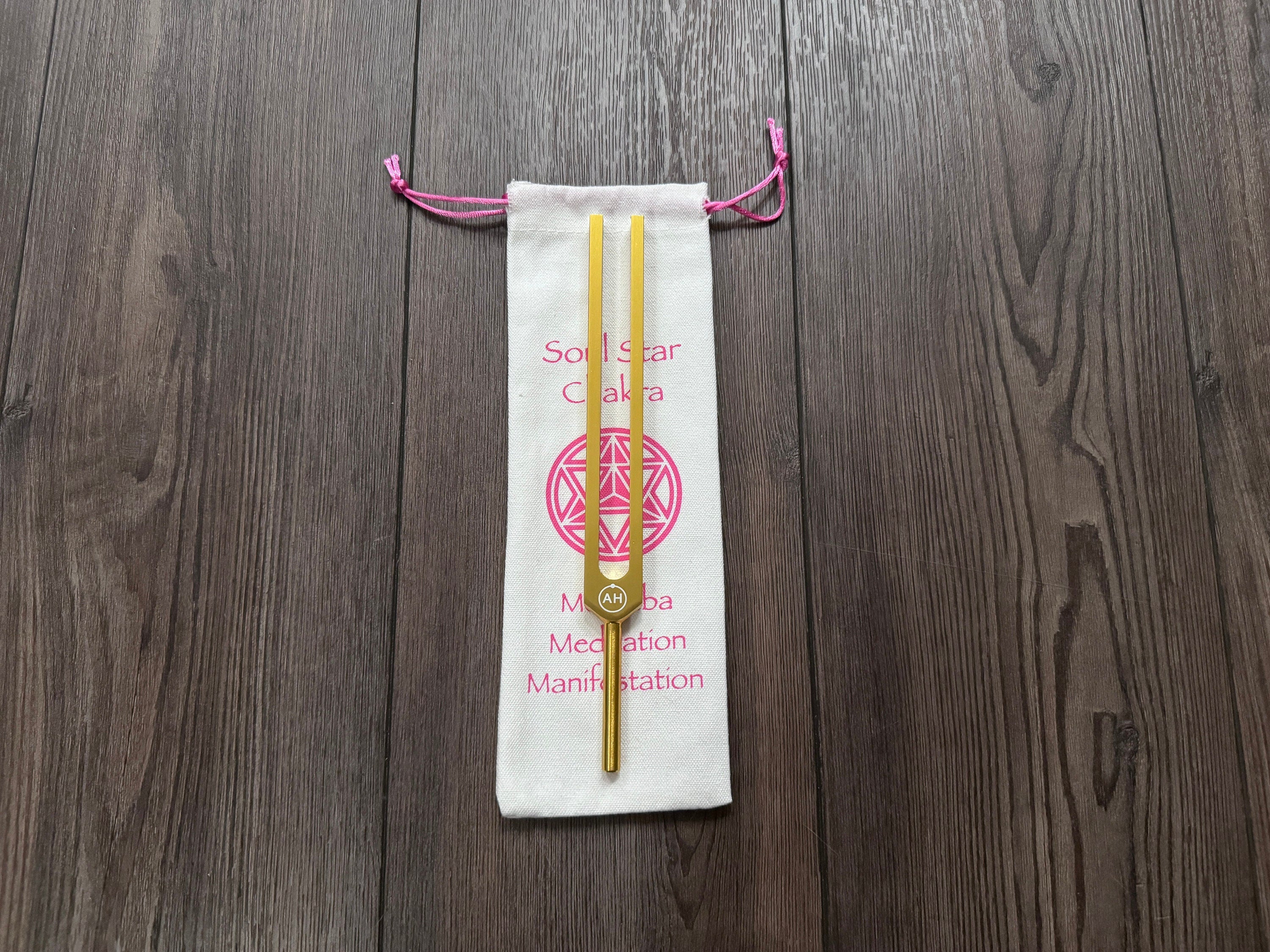 174 Hz Solfeggio Unweighted Tuning Fork for Healing & Therapy - Vibration Attenuator Extender for Massage, Acupressure & Sound Vibration Therapy | Perfect for Meditation, Chakra Balancing & Energy Healing Sessions