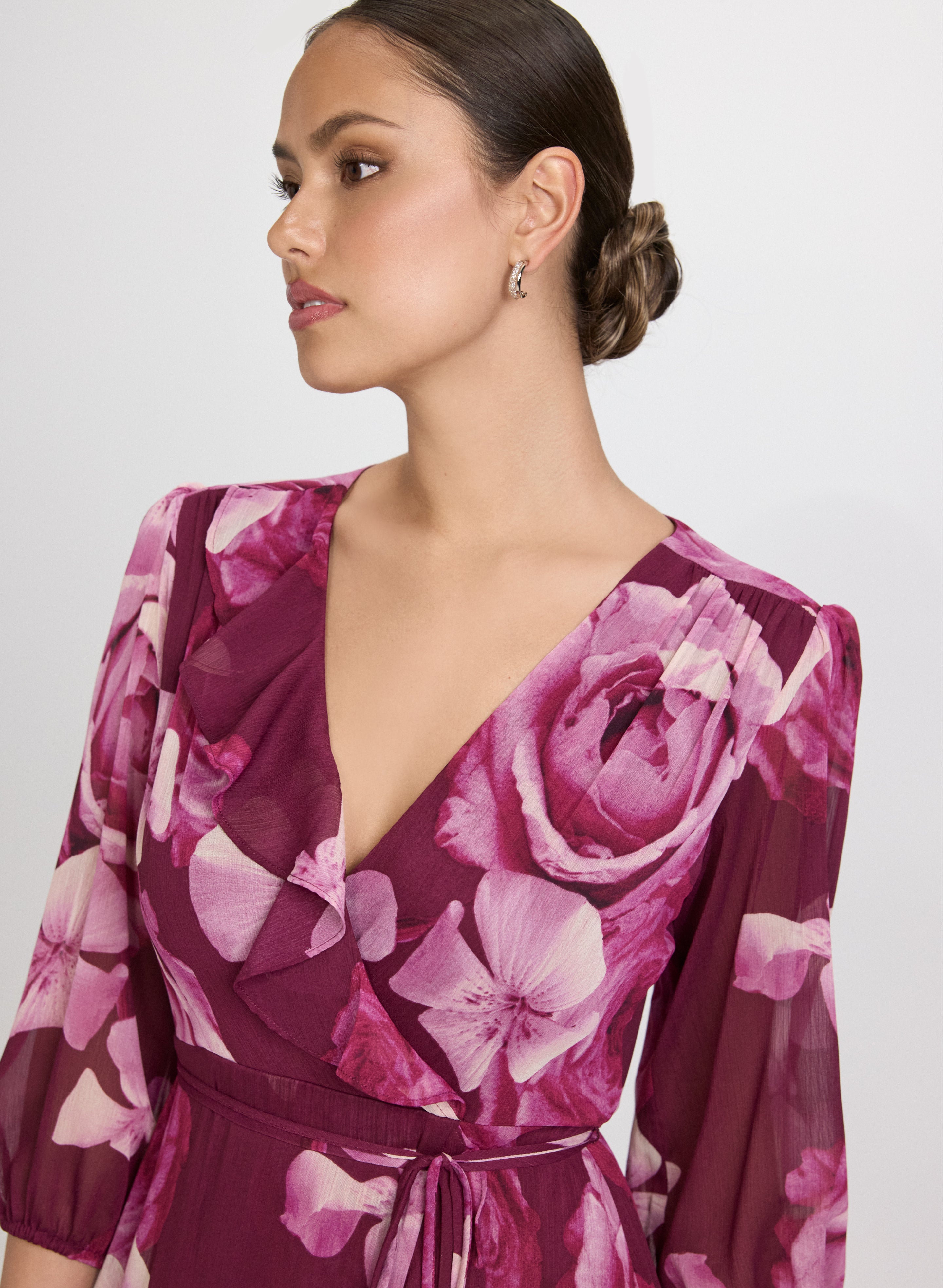 Elegant Floral Chiffon Dress for Women - Summer Casual & Party Wear - Lightweight & Breathable Fabric for Outdoor Events & Date Nights